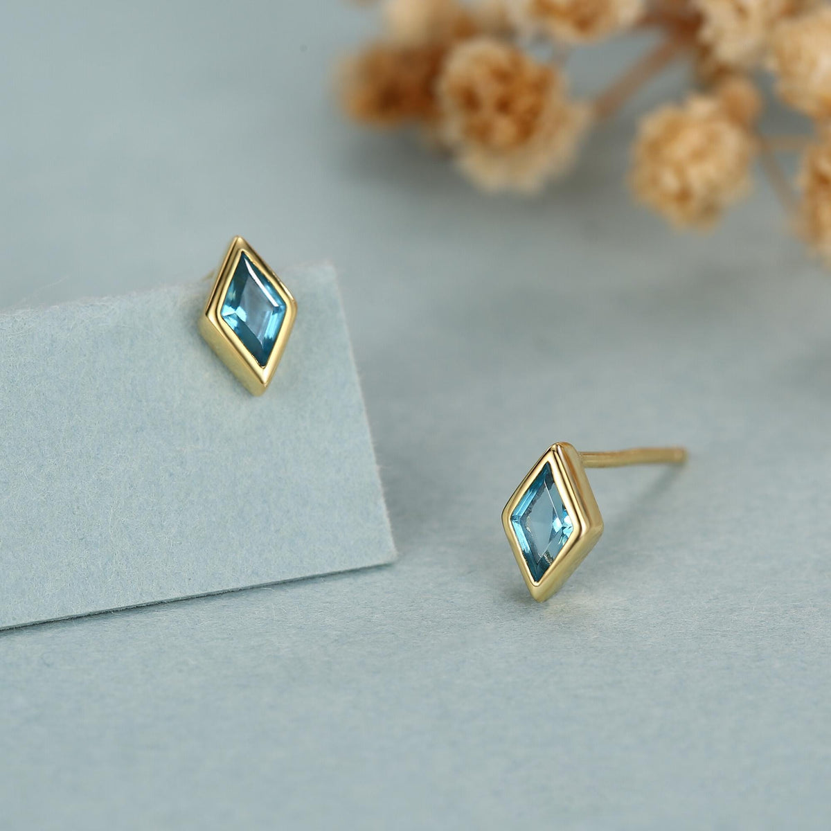 Sterling Silver Sky Blue CZ Rhombus Stud Earrings