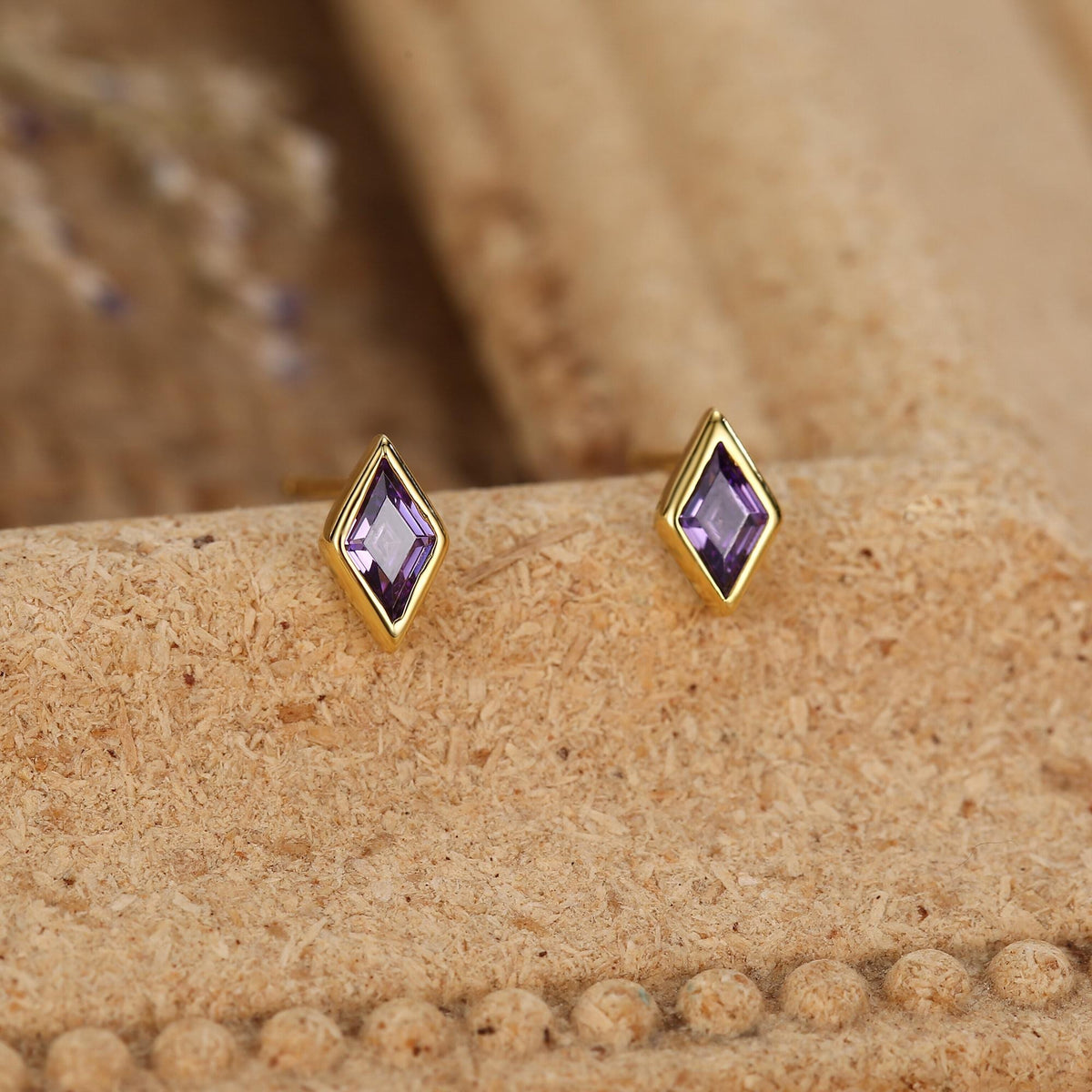 Sterling Silver Amethyst Purple CZ Rhombus Stud Earrings