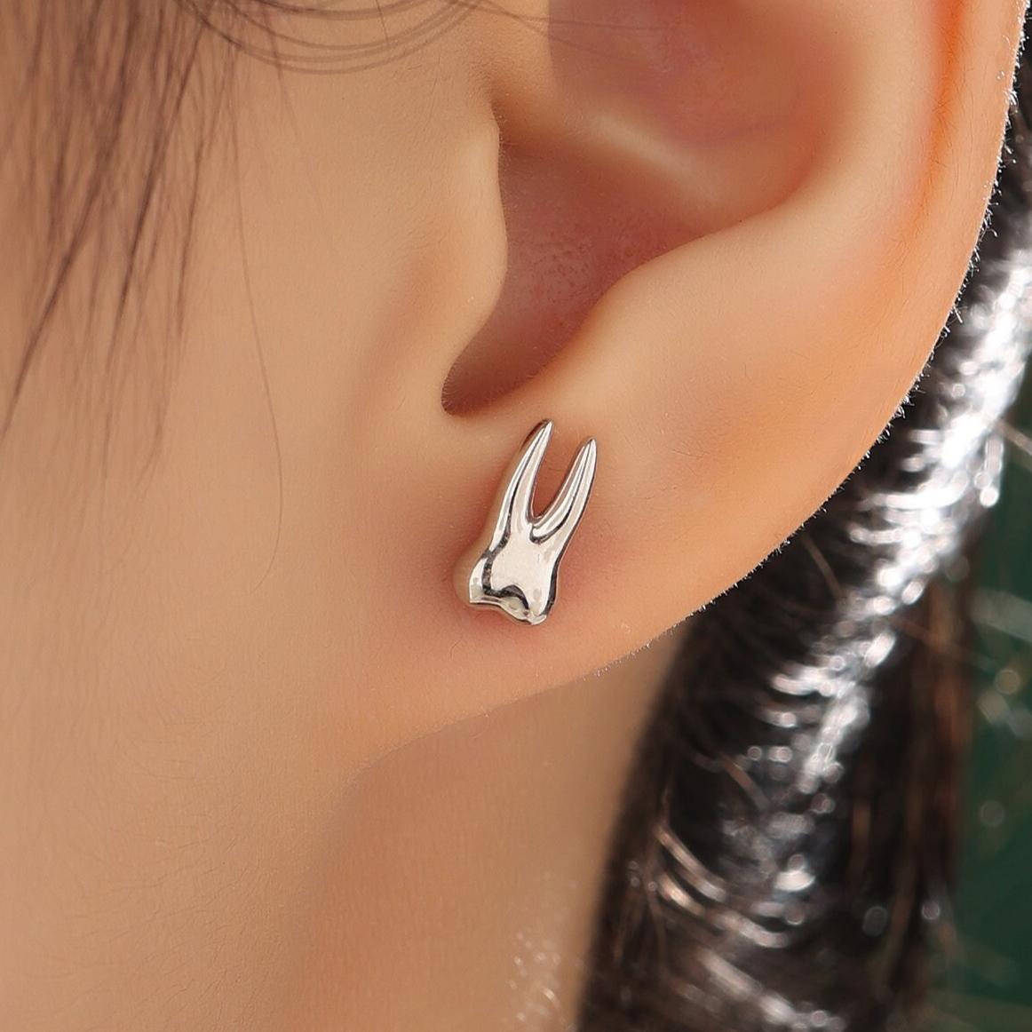 Teeth Earrings in Sterling Silver, Molar Stud Earrings, Silver or Gold, Silver Tooth Stud Earrings, Cute and Quirky Earrings