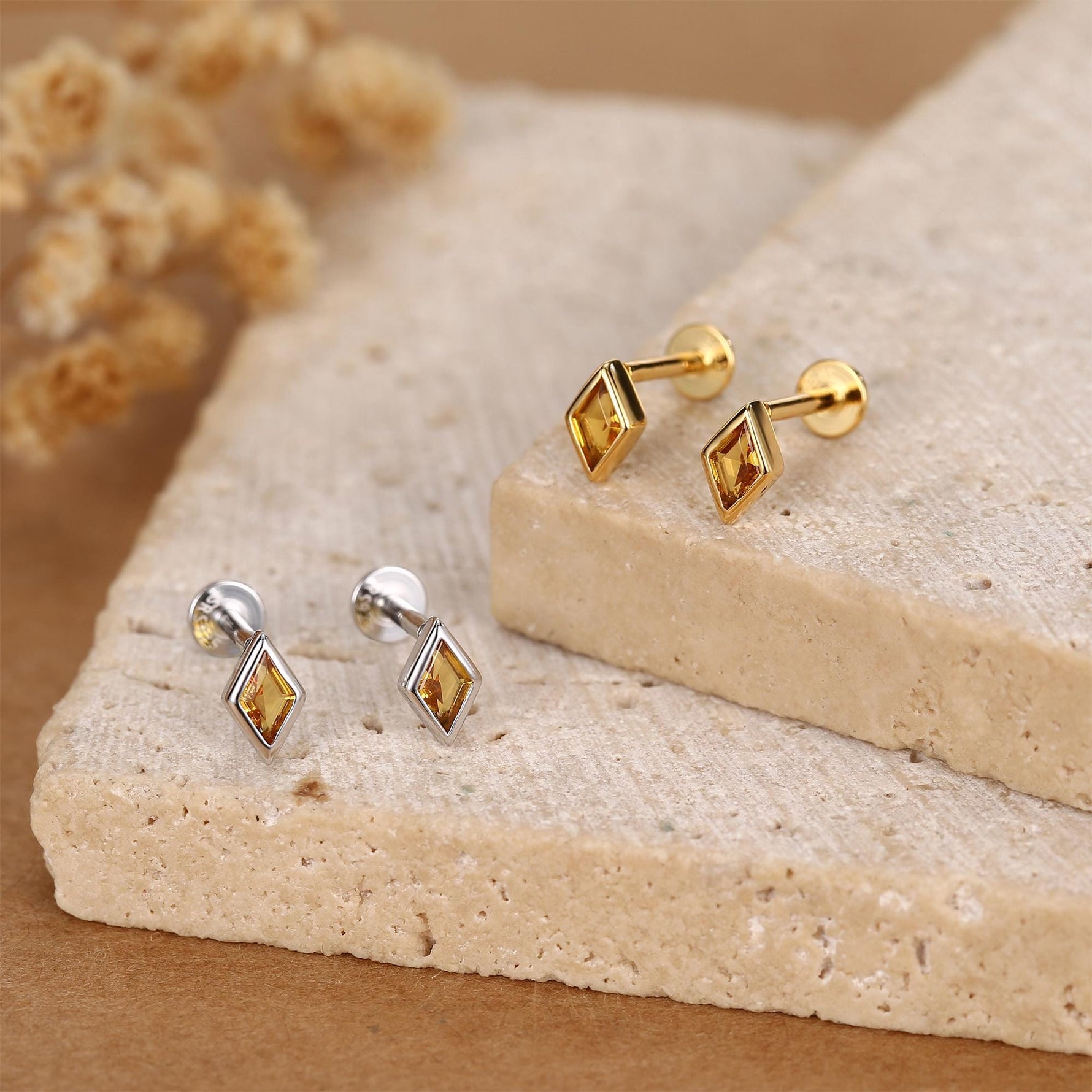 Sterling Silver Citrine CZ Rhombus 16G Flat Back Labret Earrings