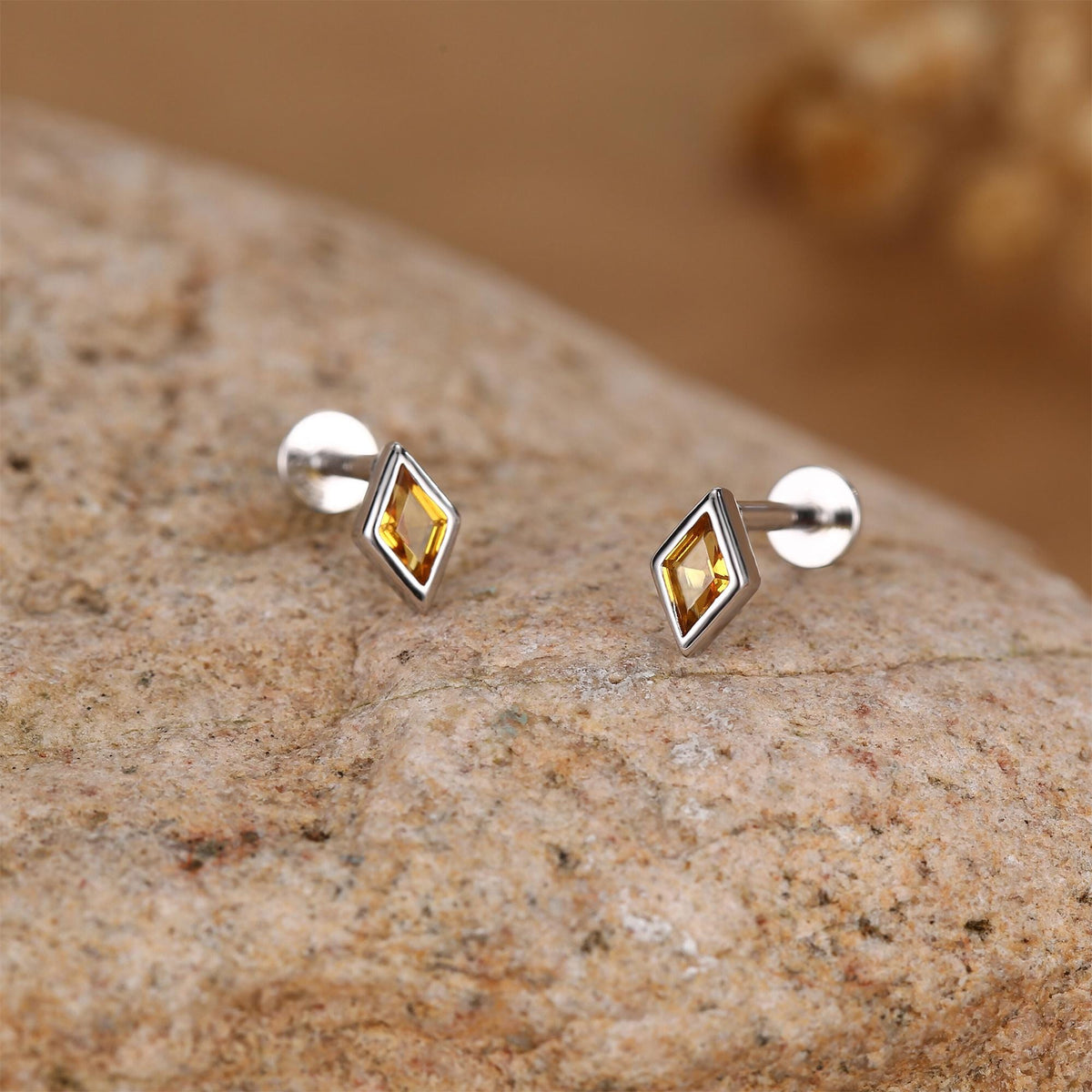 Sterling Silver Citrine CZ Rhombus 16G Flat Back Labret Earrings