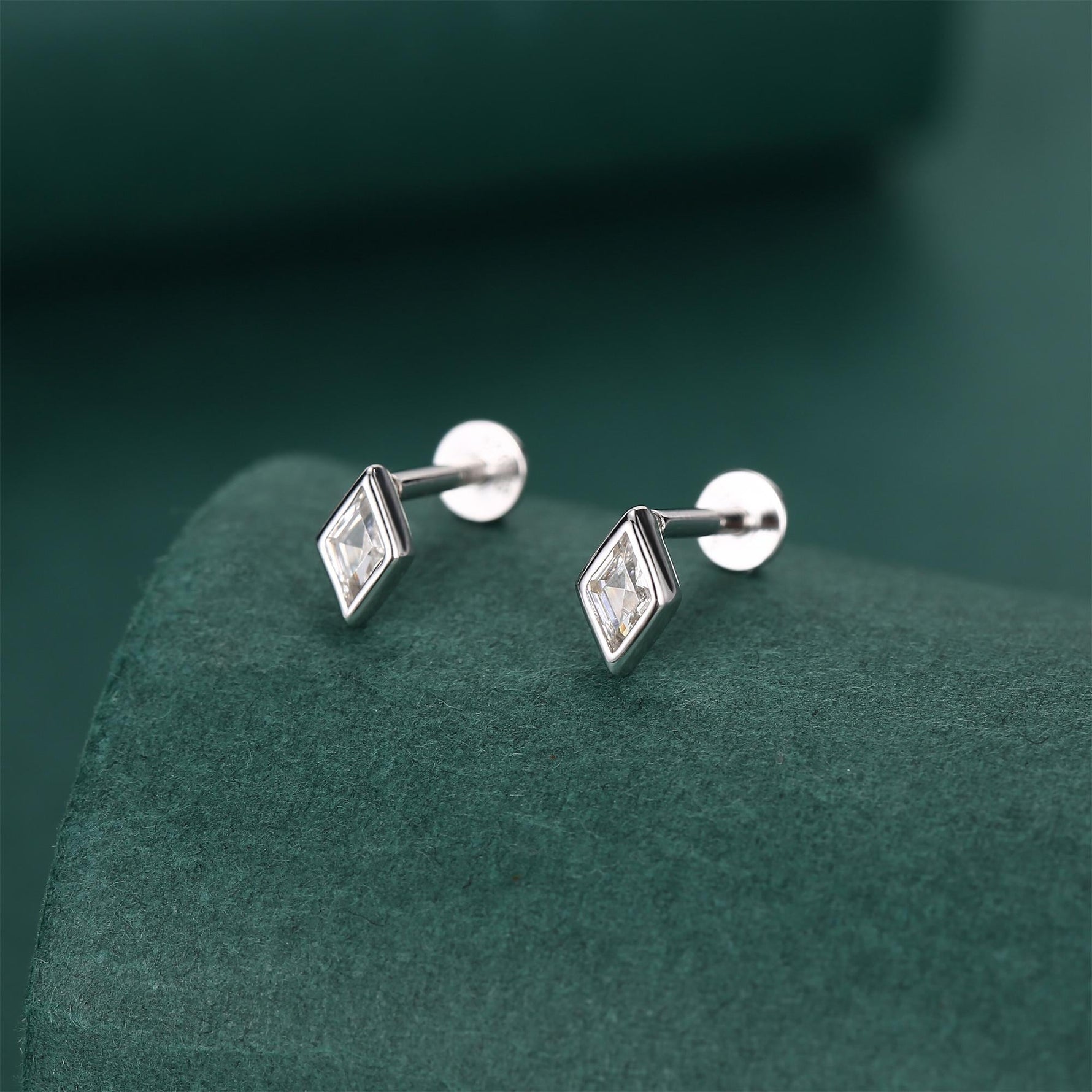 Sterling Silver Clear CZ Rhombus 16G Flat Back Labret Earrings