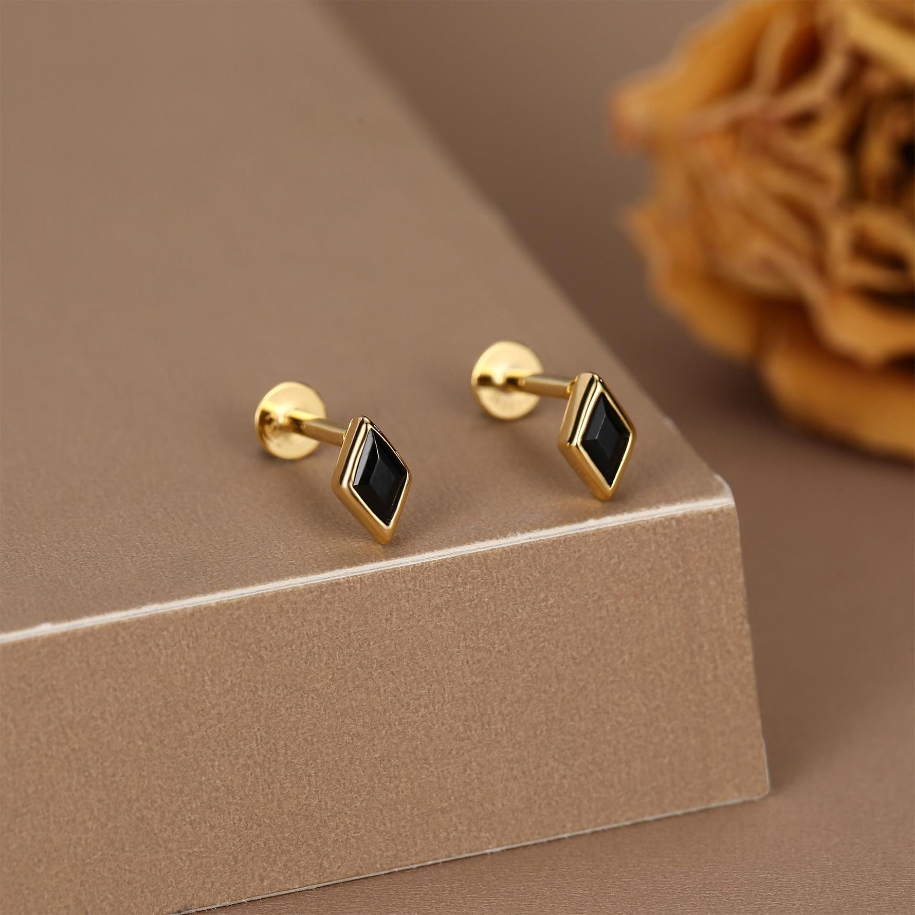 Sterling Silver Black CZ Rhombus 16G Flat Back Labret Earrings