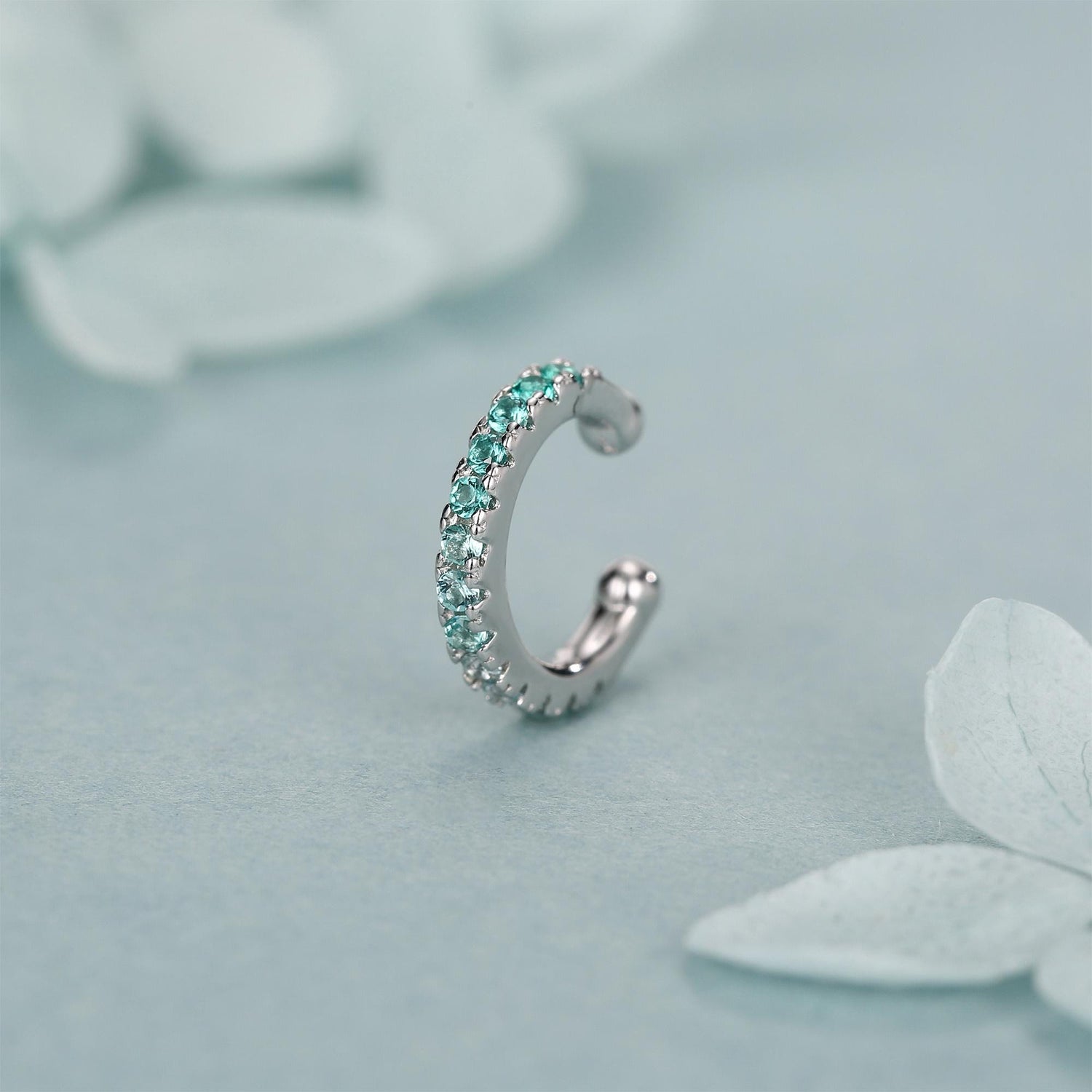 Emerald Green Ombre CZ Ear Cuff in Sterling Silver, Silver or Gold, Simple Piercing Free Earrings, Minimalist Ear Cuff, Green CZ Ear Cuff