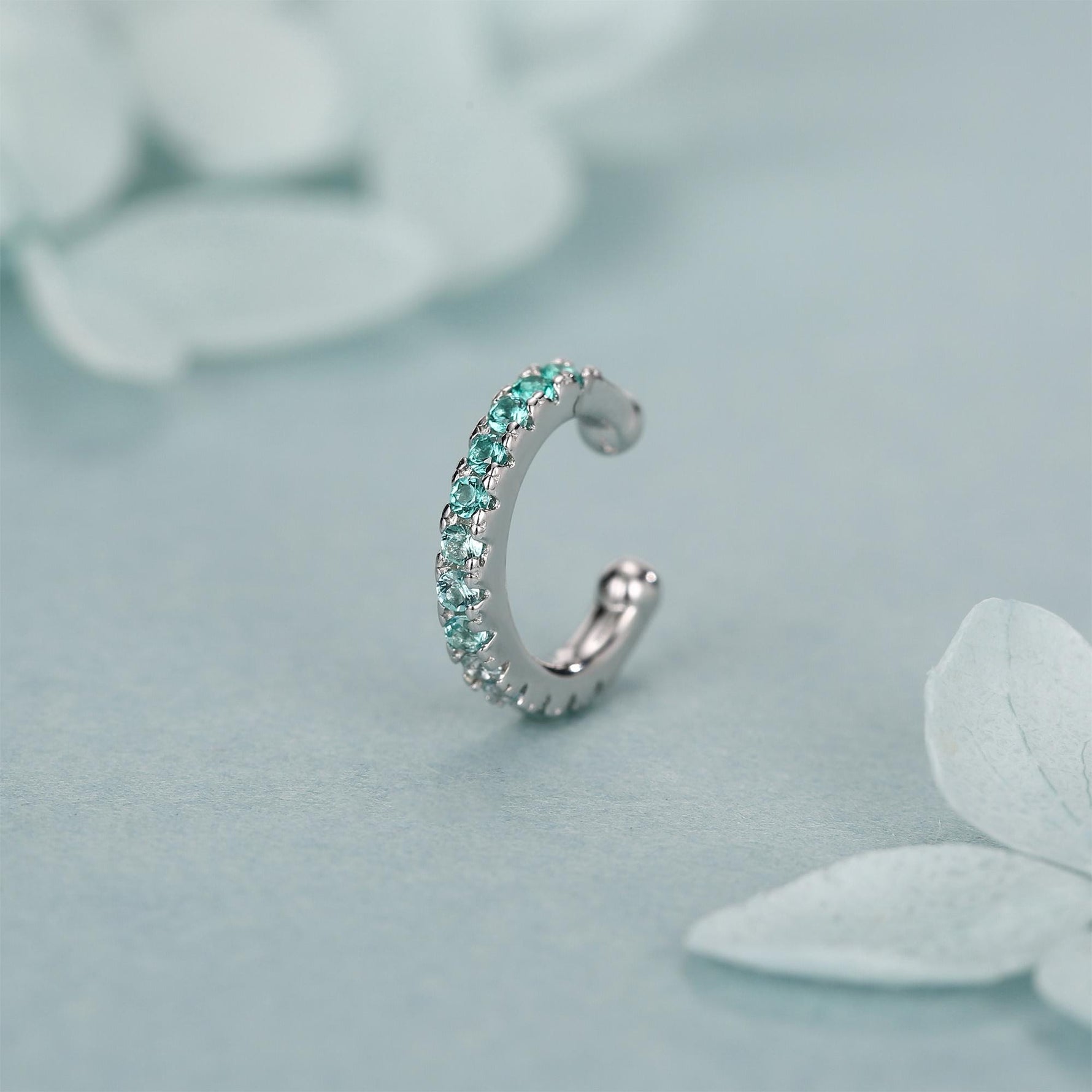 Emerald Green Ombre CZ Ear Cuff in Sterling Silver, Silver or Gold, Simple Piercing Free Earrings, Minimalist Ear Cuff, Green CZ Ear Cuff