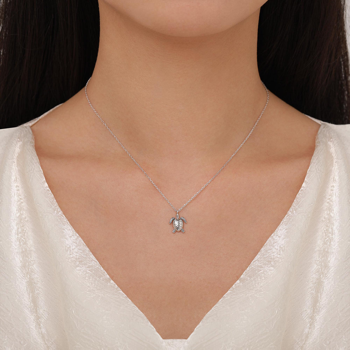 Tiny and Delicate Sea Turtle Pendant Necklace in Sterling Silver, Turtle Necklace, Silver or Gold or Rose Gold - Cute Quirky and Fun