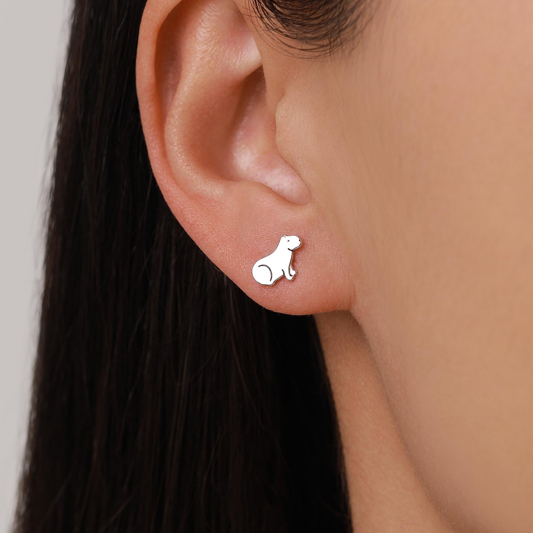 Sterling Silver Capybara 16G Flat Back Labret Earrings