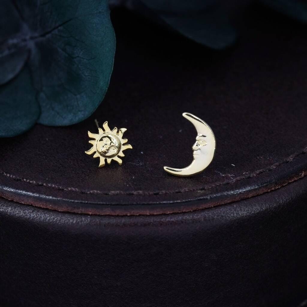 Mismatched Sun and Moon Stud Earrings / Screw Back in Sterling Silver, Asymmetric Man in the Moon and Sun Face Earrings
