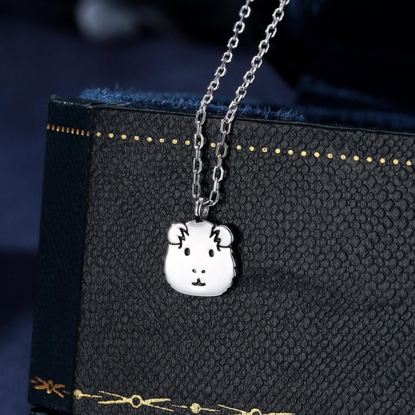 Guinea Pig Pendant Necklace in Sterling Silver, Silver, Gold or Rose Gold, Tiny Guinea Pig Pet Necklace, Gift for Guinea Pig Lover