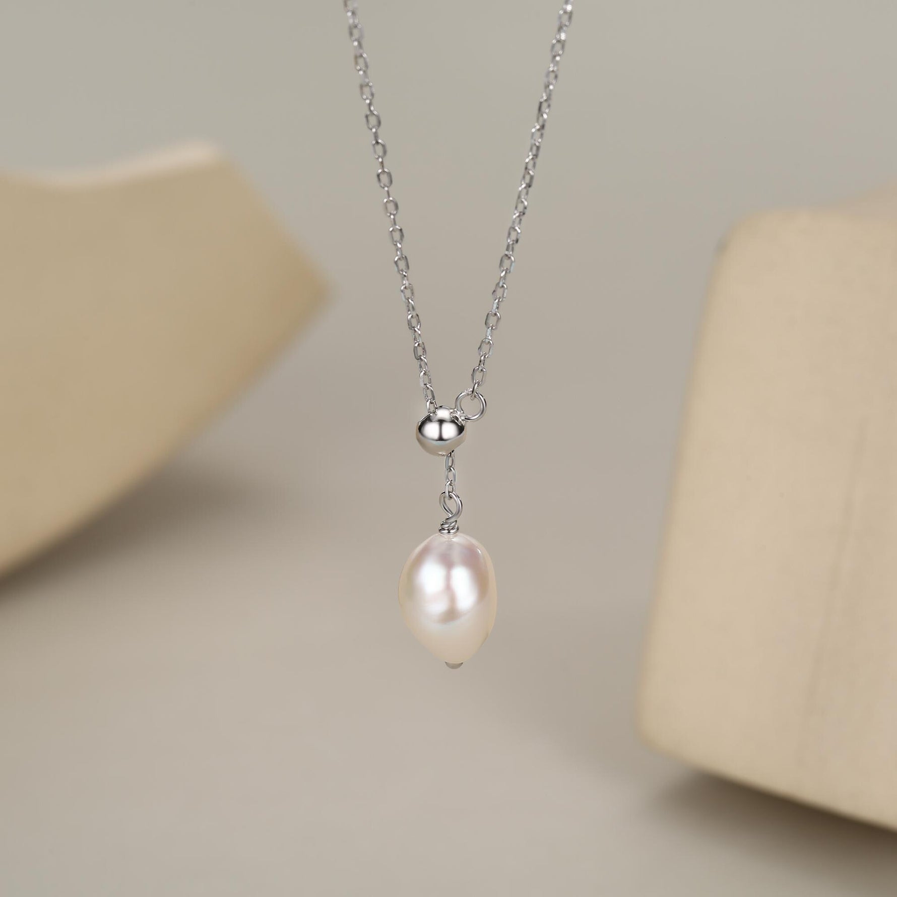 Natural Baroque Pearl Adjustable Lariat Pendant Necklace in Sterling Silver