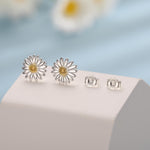 Sterling Silver Daisy Flower Stud Earrings