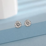 Sterling Silver Daisy Flower Stud Earrings