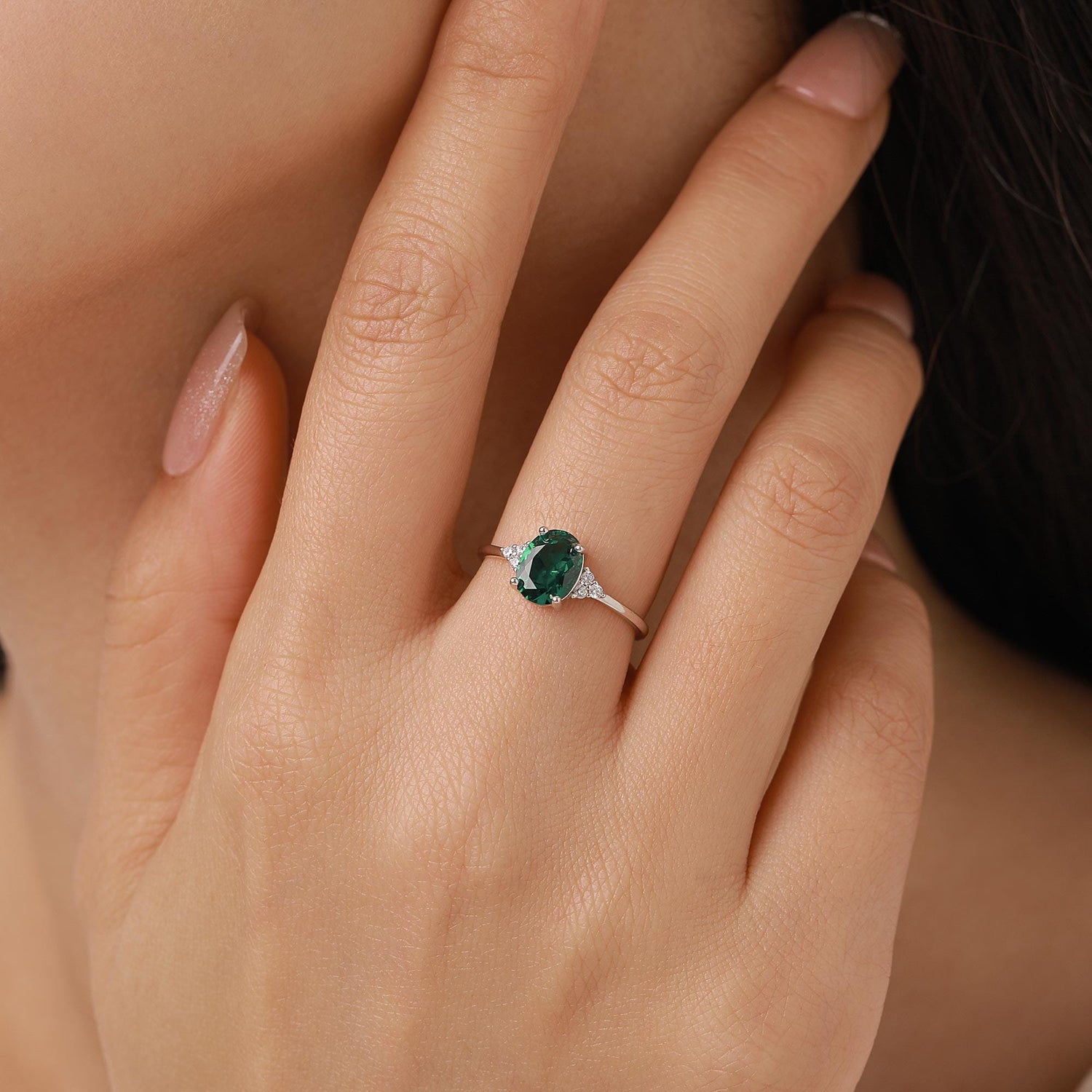 Emerald Green CZ Oval Ring in Sterling Silver, Simulated Emerald Ring, Three CZ, May Birthstone, Vintage Inspired Design, US 5 - 8