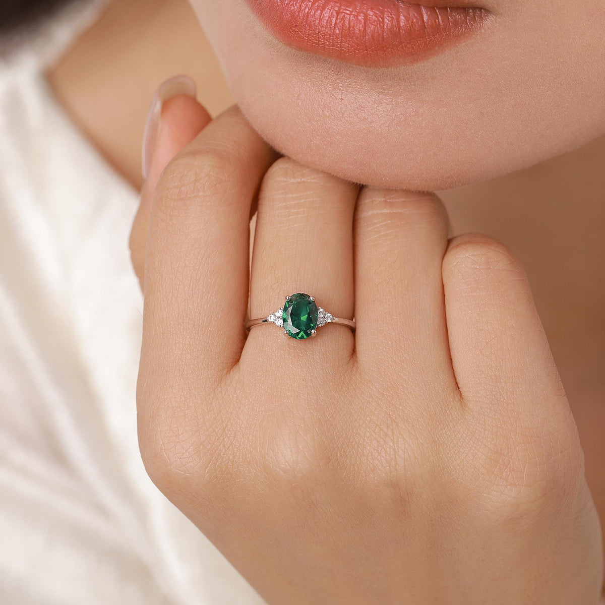 Emerald Green CZ Oval Ring in Sterling Silver, Simulated Emerald Ring, Three CZ, May Birthstone, Vintage Inspired Design, US 5 - 8