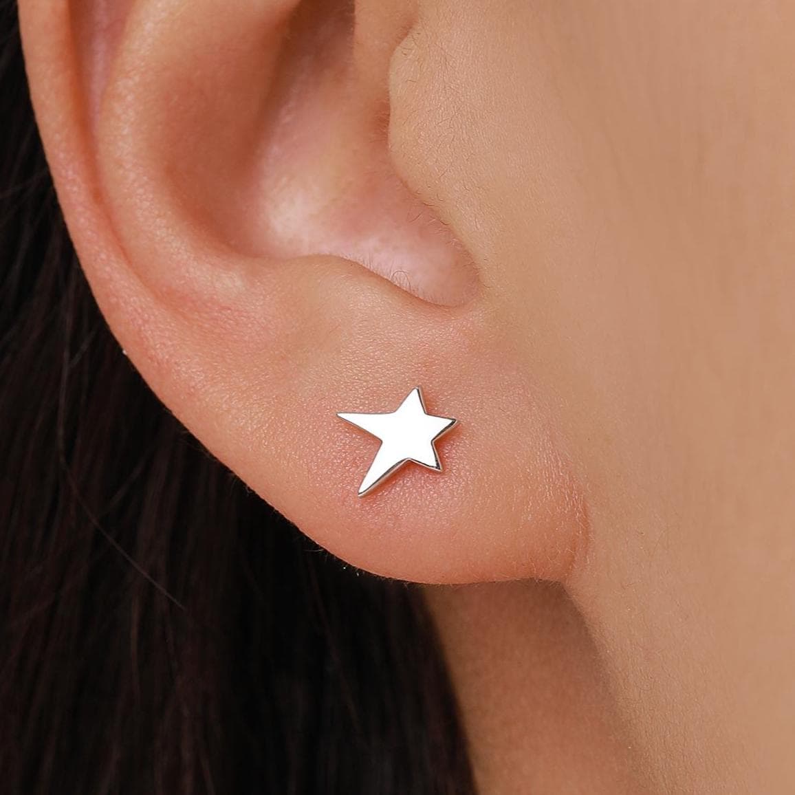 Tiny Shooting Star Stud Earrings in Sterling Silver, Silver Gold or Rose Gold, Star Stud Earrings, Celestial Jewellery
