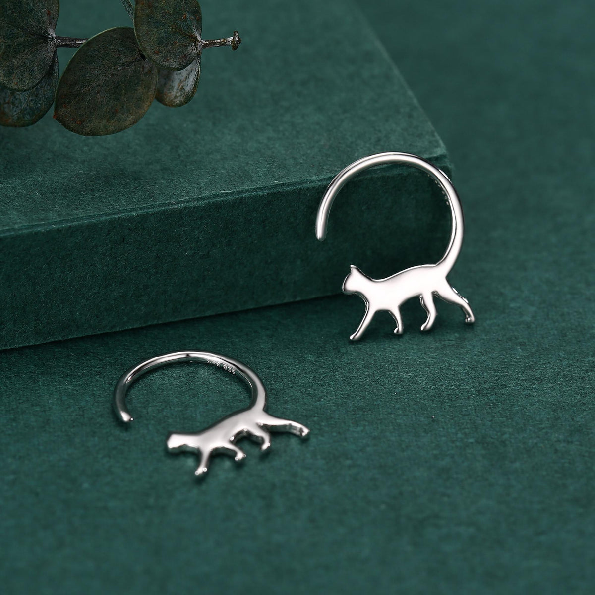 Tiny Cat Hoop Earrings in Sterling Silver, Silver or Gold, Minimalist Cat Silhouette Earrings, Simple Cat Earrings