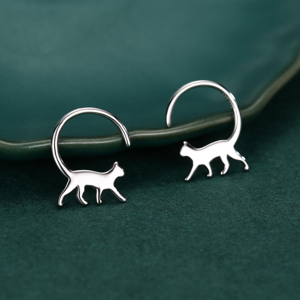 Tiny Cat Hoop Earrings in Sterling Silver, Silver or Gold, Minimalist Cat Silhouette Earrings, Simple Cat Earrings