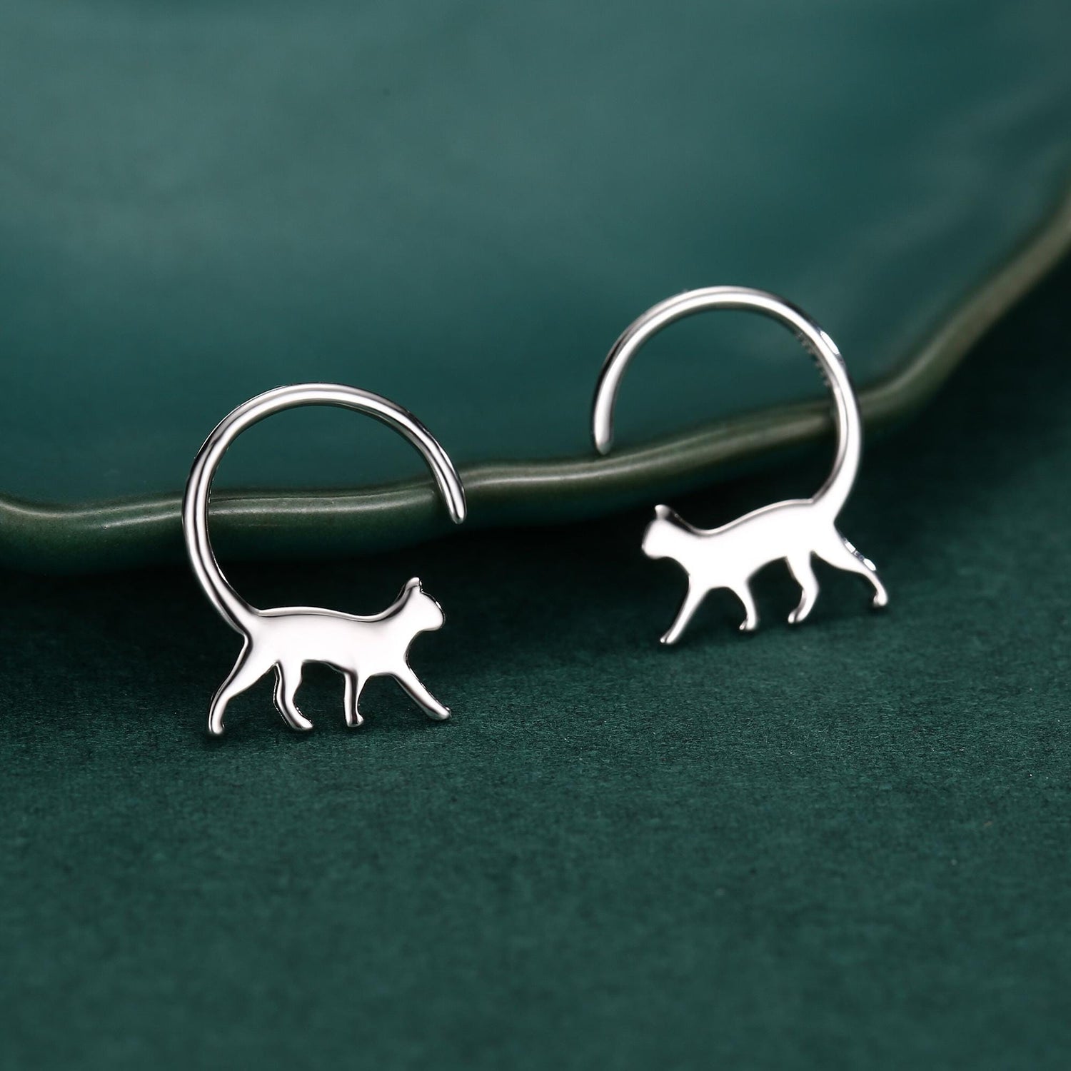 Tiny Cat Hoop Earrings in Sterling Silver, Silver or Gold, Minimalist Cat Silhouette Earrings, Simple Cat Earrings
