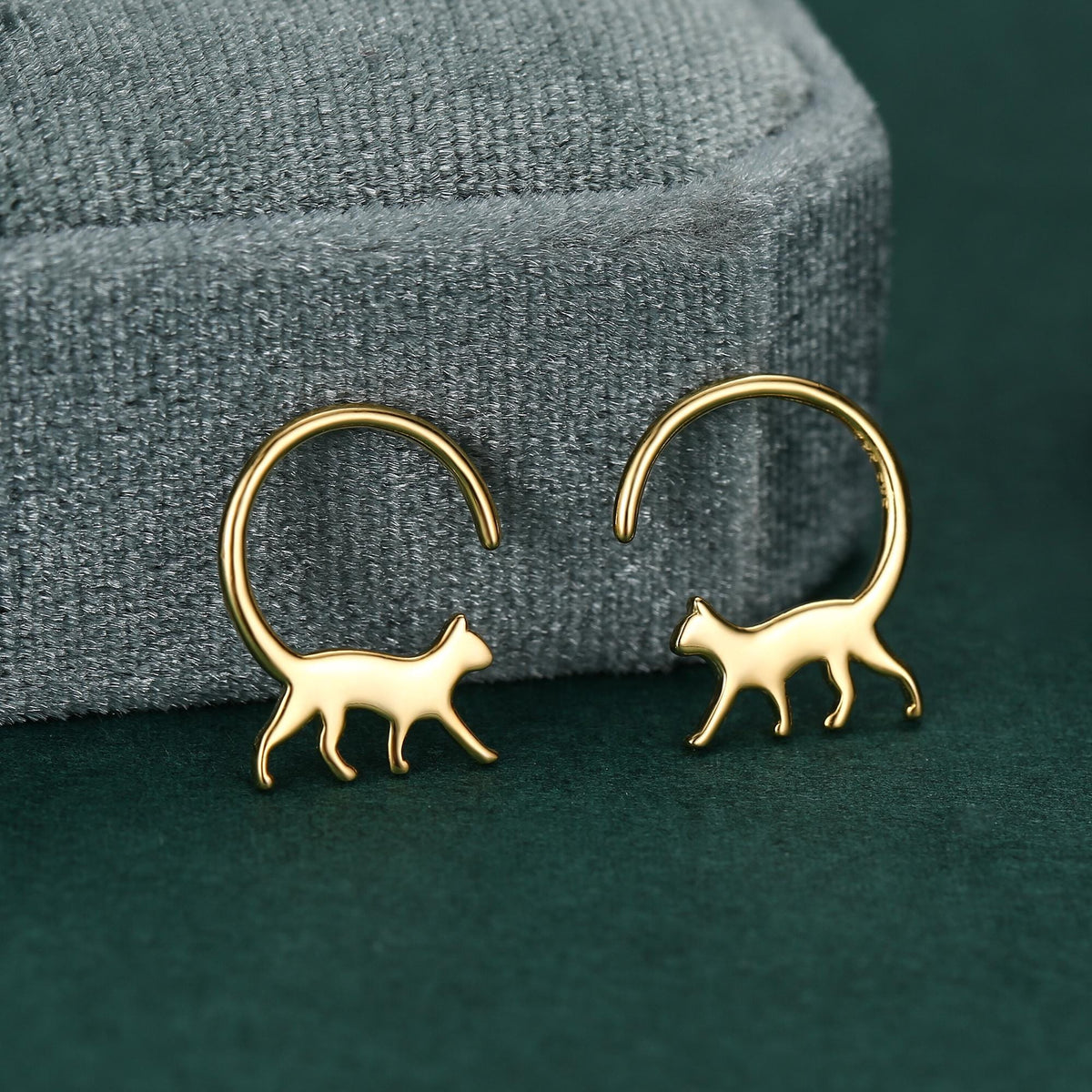 Tiny Cat Hoop Earrings in Sterling Silver, Silver or Gold, Minimalist Cat Silhouette Earrings, Simple Cat Earrings