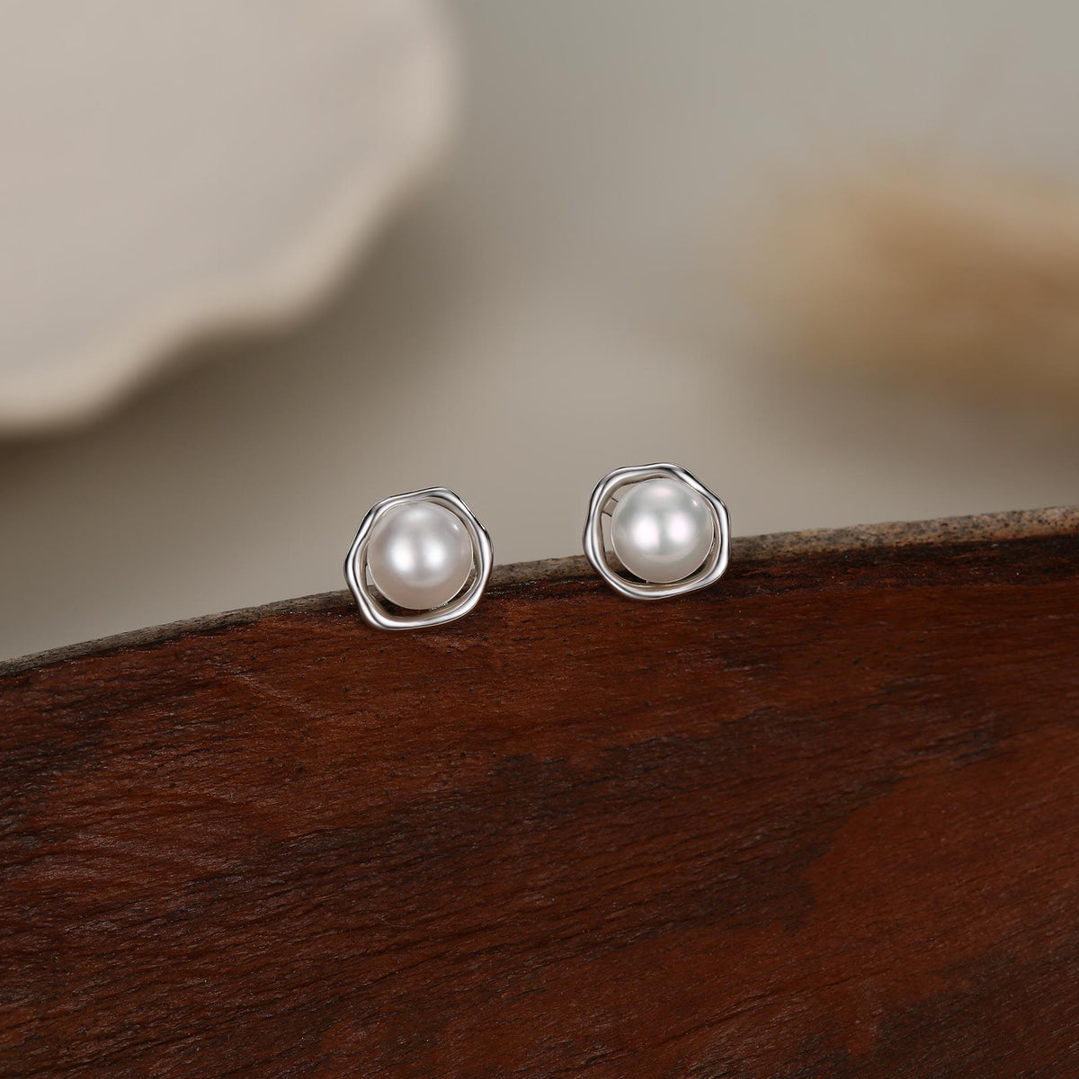 Genuine Freshwater Pearl and Irregular Circle Stud Earrings in Sterling Silver, Delicate Keshi Pearl Halo Earrings, Genuine Pearls
