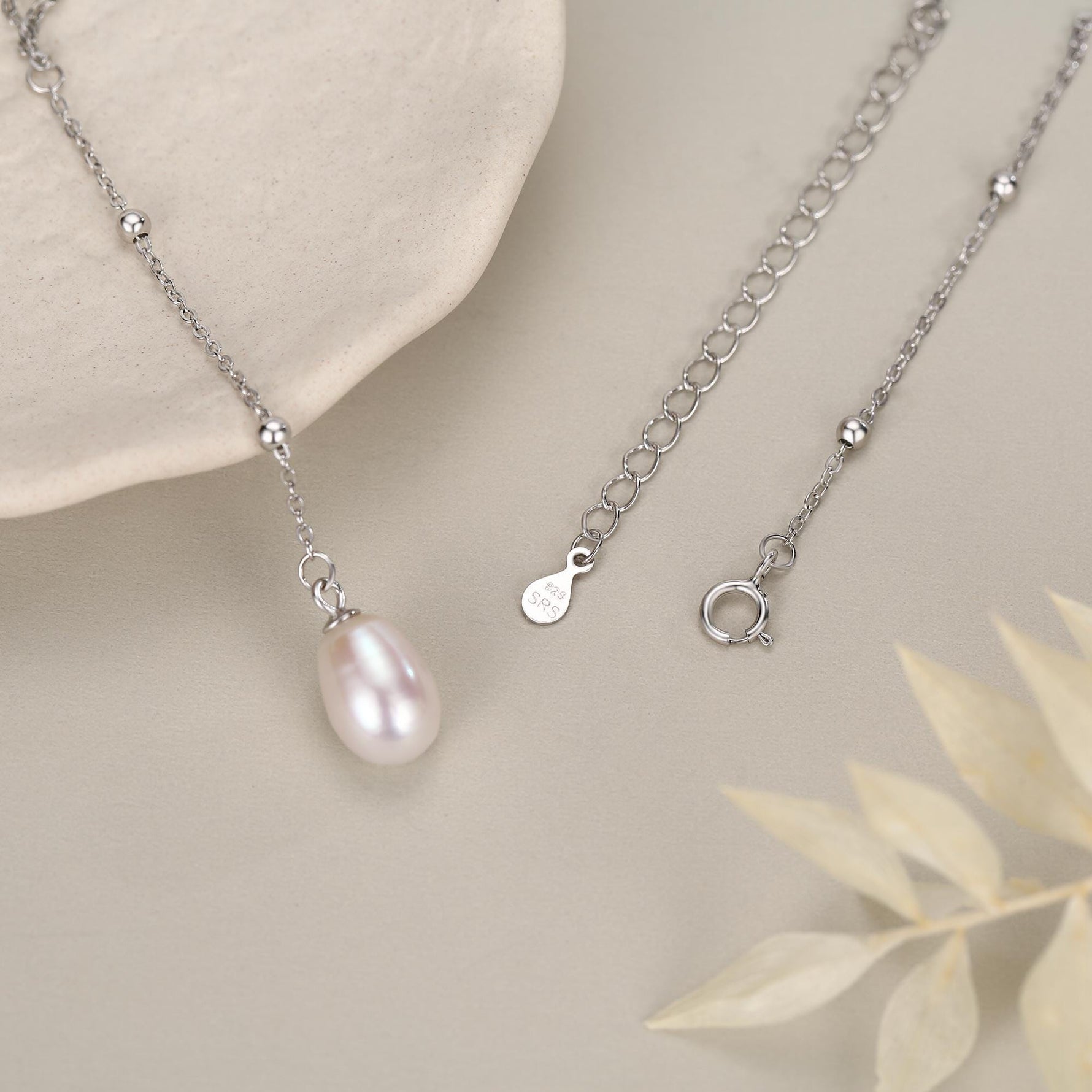 Natural Freshwater Pearl Lariat Pendant Necklace in Sterling Silver, Silver or Gold, Minimalist Genuine Freshwater Pearl Y Shape Necklace