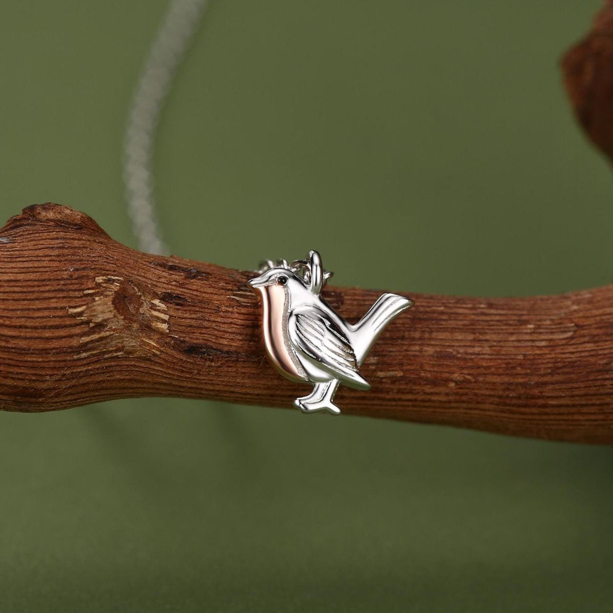 Tiny Robin Bird Pendant Necklace in Sterling Silver, Silver Animal Pendant, Nature Inspired Jewellery, Bird Necklace