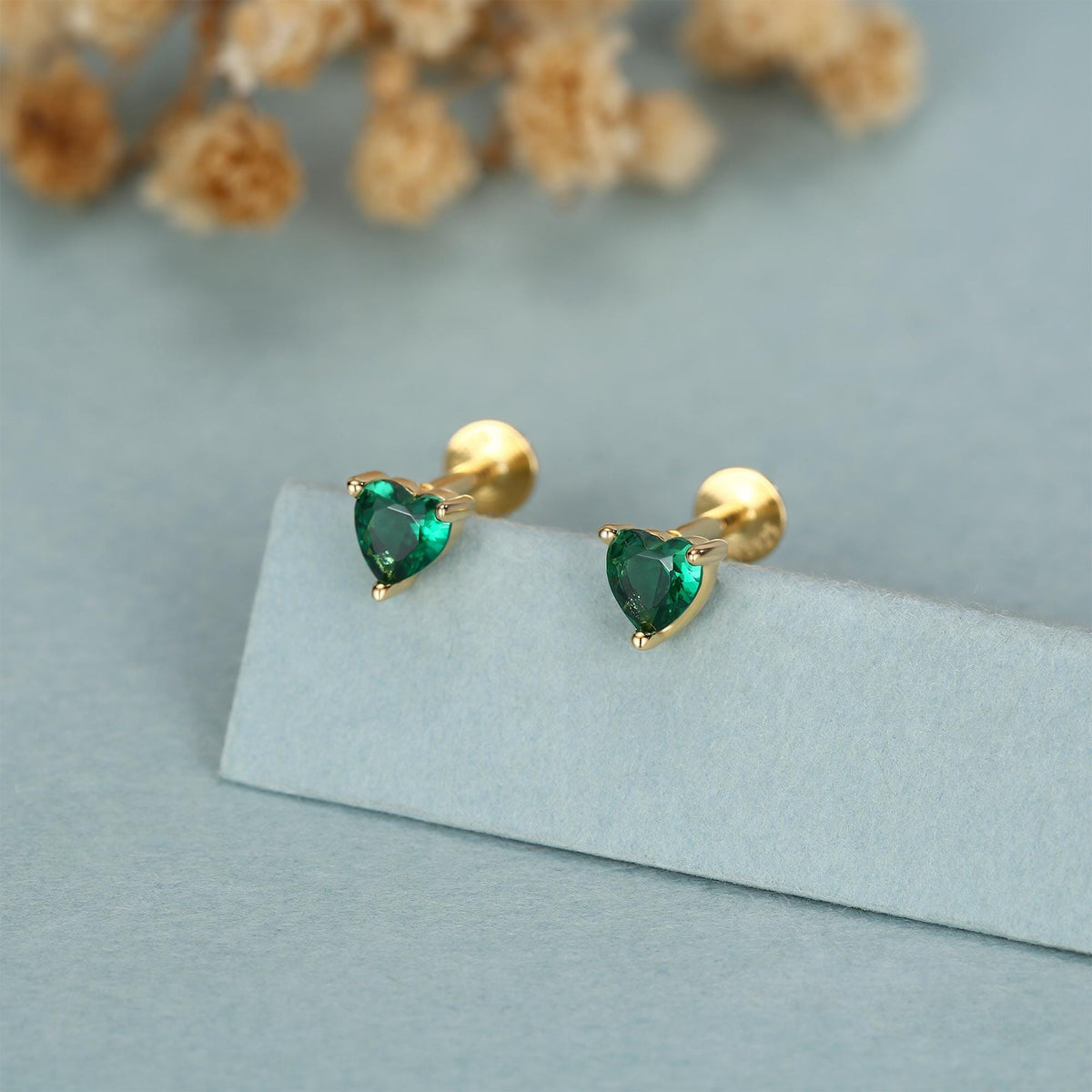 Sterling Silver 4mm Emerald Green Heart CZ 16G Flat Back Labret Earrings
