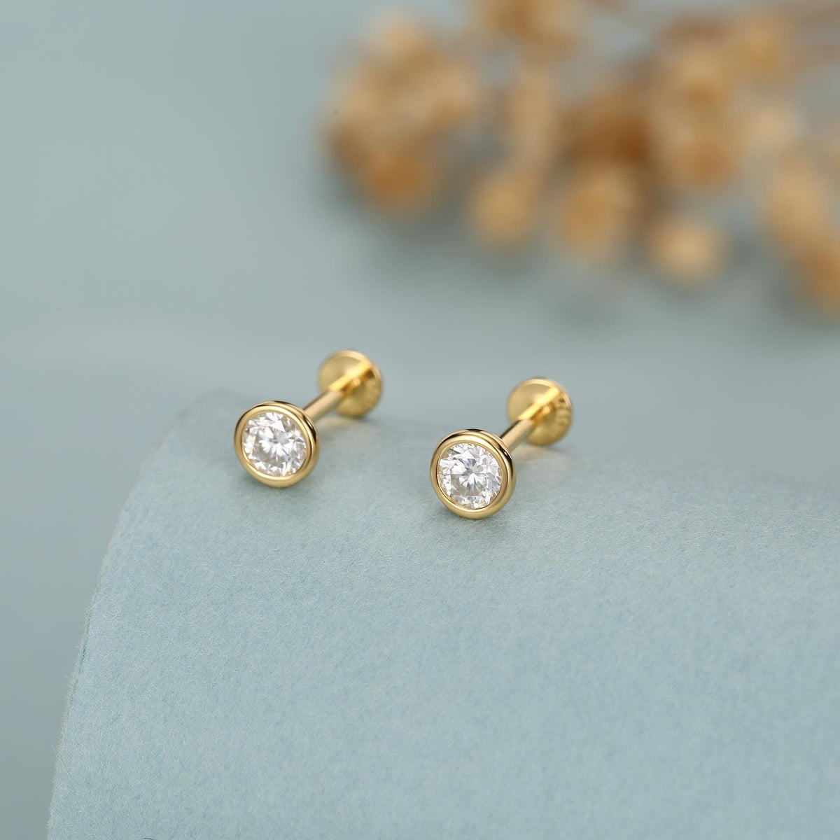Sterling Silver 4mm Round Moissanite Bezel 16G Flat Back Labret Earrings
