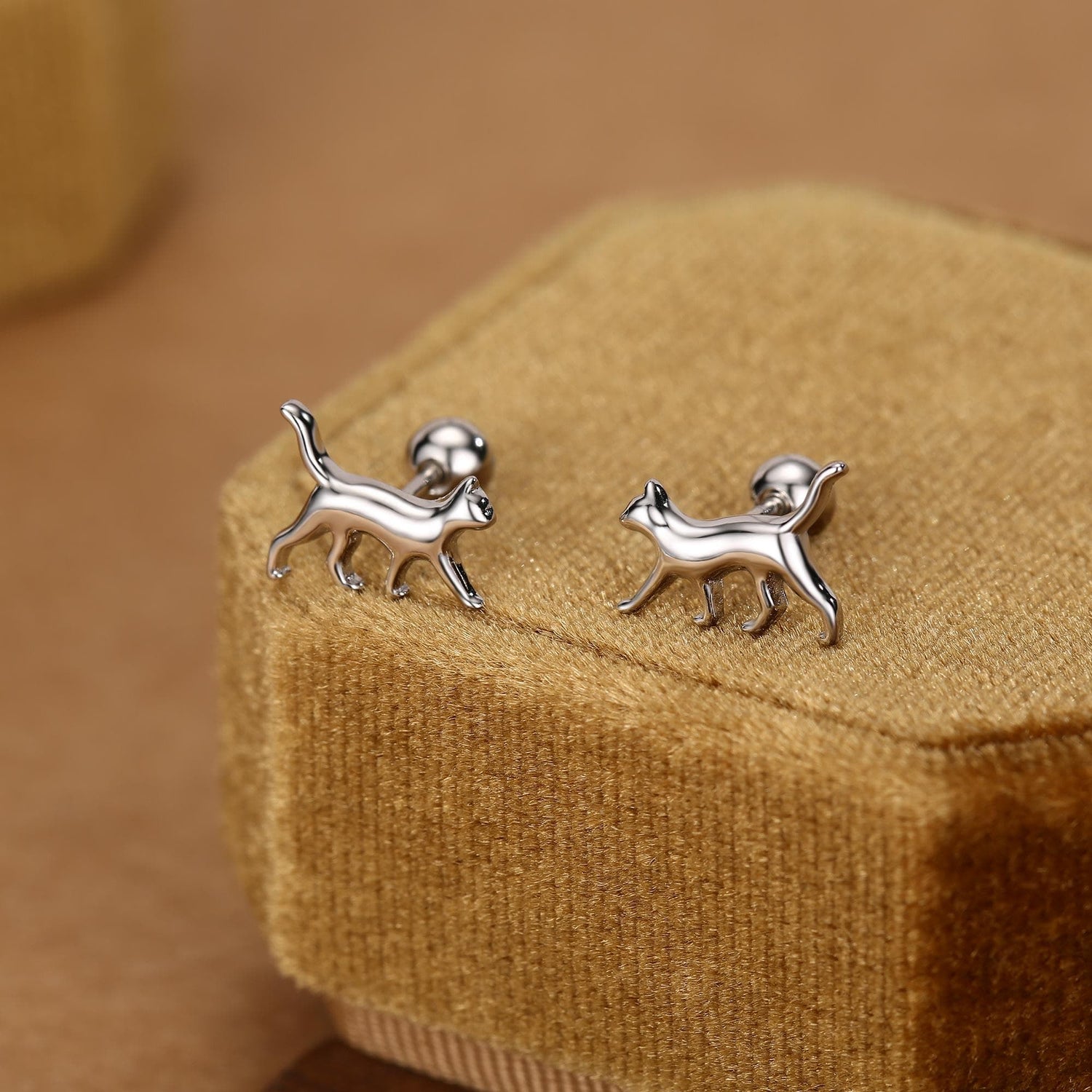 Sterling Silver Cat 18G Screw Back Earrings
