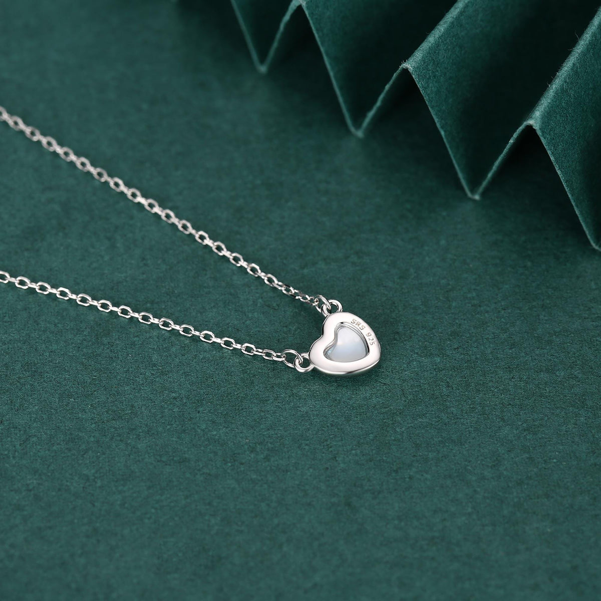 Mother of Pearl Heart Pendant Necklace in Sterling Silver, Silver or Gold or Rose Gold, Natural Mother of Pearl Heart Necklace