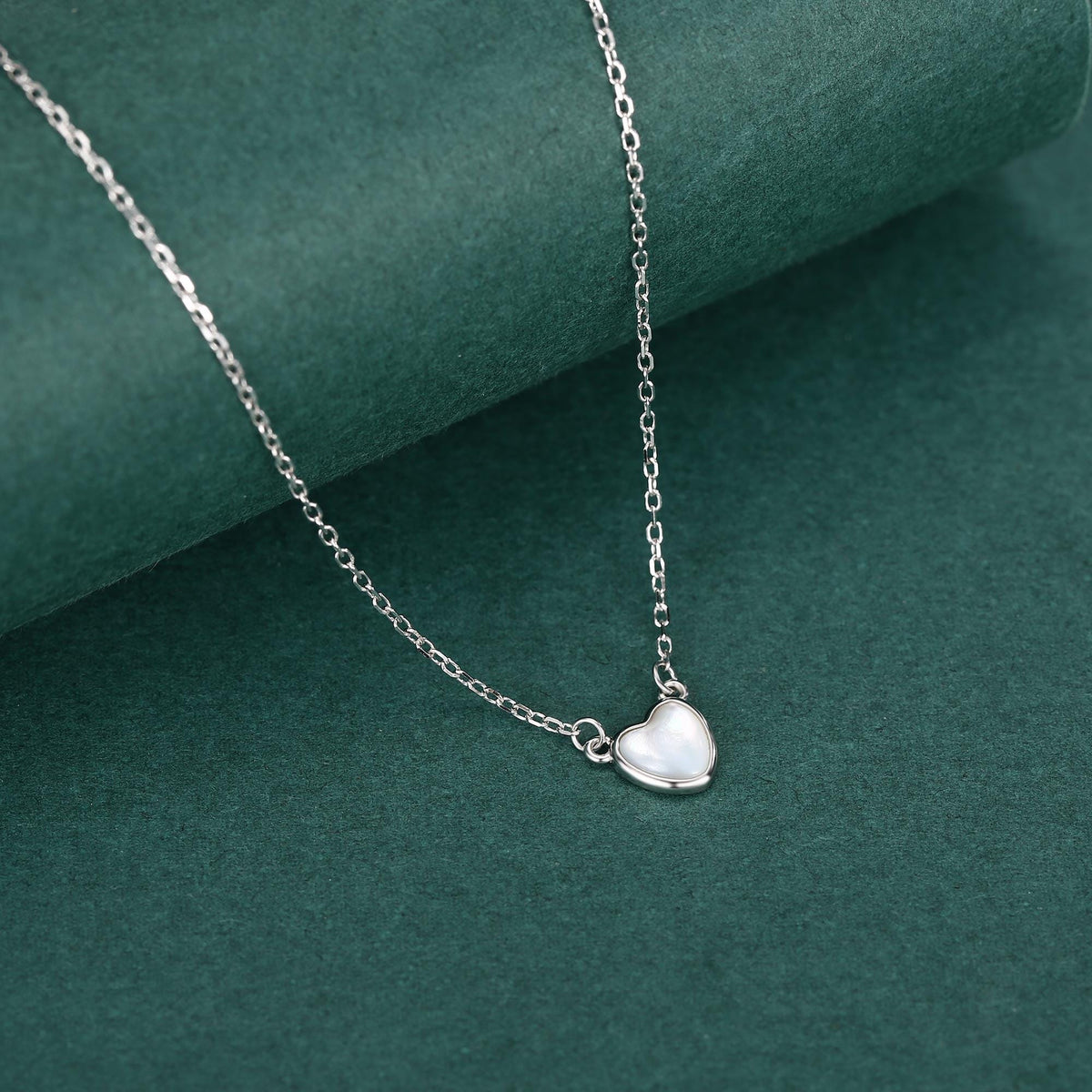 Mother of Pearl Heart Pendant Necklace in Sterling Silver, Silver or Gold or Rose Gold, Natural Mother of Pearl Heart Necklace