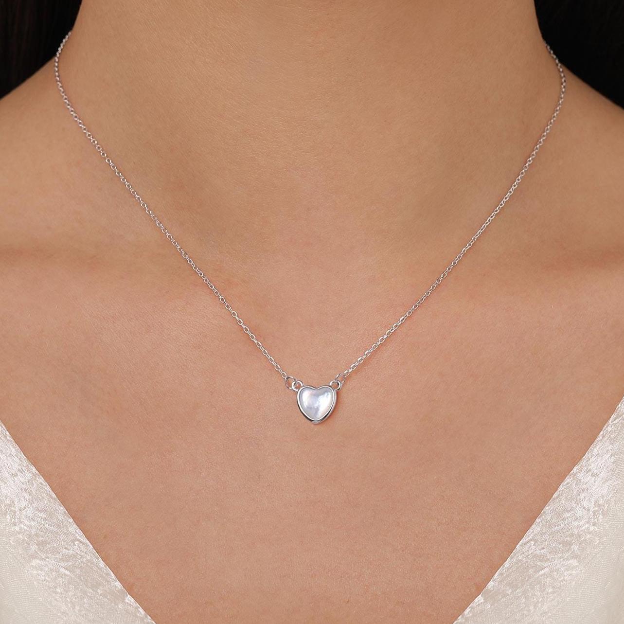 Mother of Pearl Heart Pendant Necklace in Sterling Silver, Silver or Gold or Rose Gold, Natural Mother of Pearl Heart Necklace