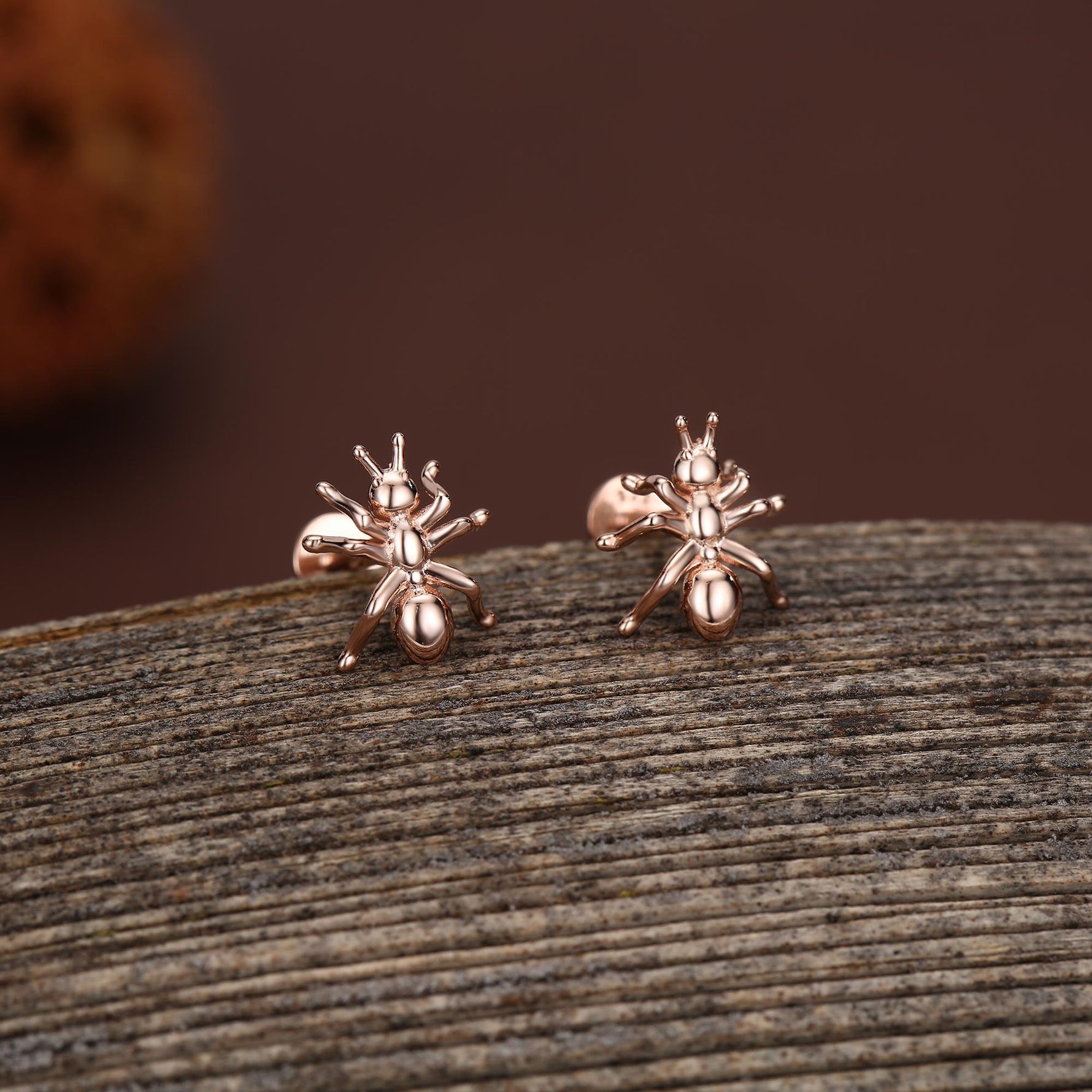 Sterling Silver Ant 16G Flat Back Labret Earrings