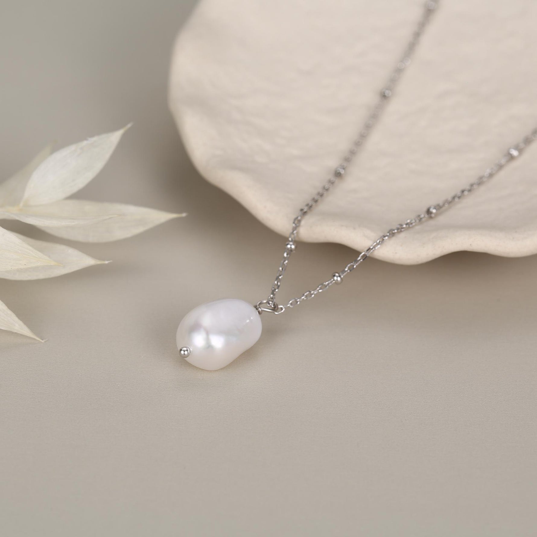 Delicate Genuine Baroque Pearl Pendant Necklace in Sterling Silver, Beaded Satellite Chain, Silver or Gold, Minimalist Pearl, One-of-a-kind