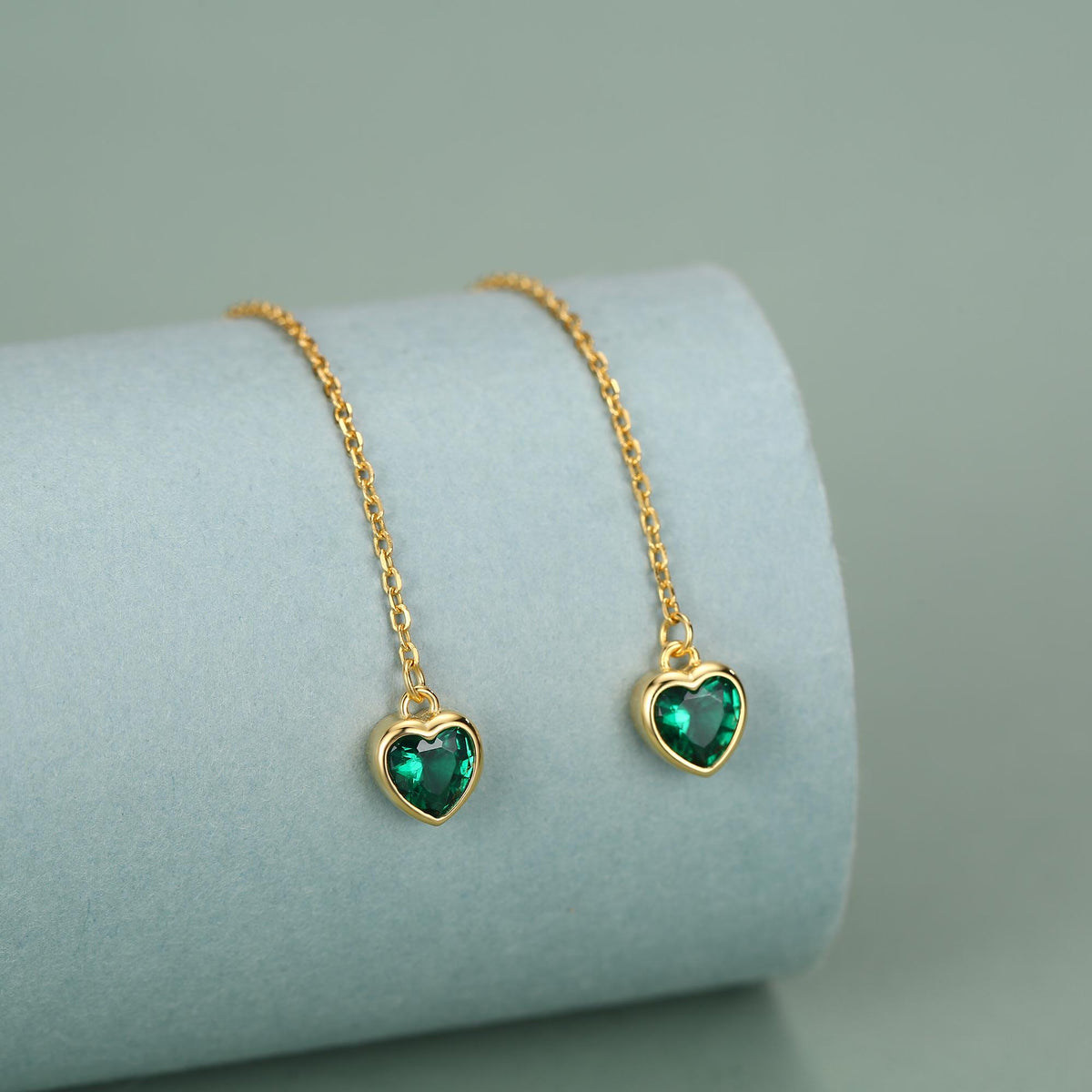 Tiny Emerald Green CZ Heart Threader Earrings in Sterling Silver, 9cm, Silver or Gold , Dainty Heart Ear Threaders, Delicate Heart Threaders