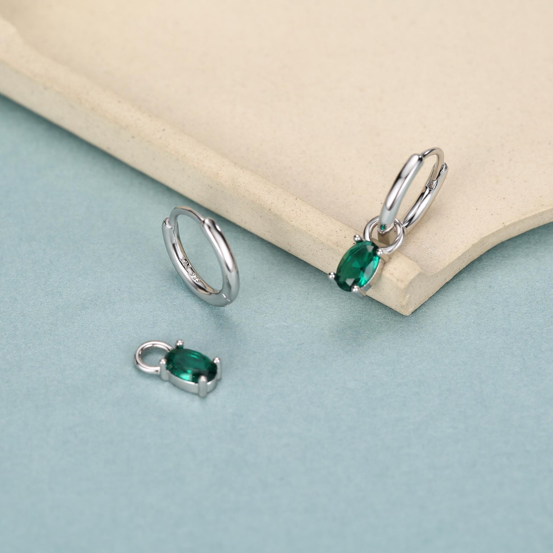 Oval Emerald Green CZ Huggie Hoop in Sterling Silver, Silver or Gold, Minimalist Simple Hoop Earrings, Detachable and Interchangeable