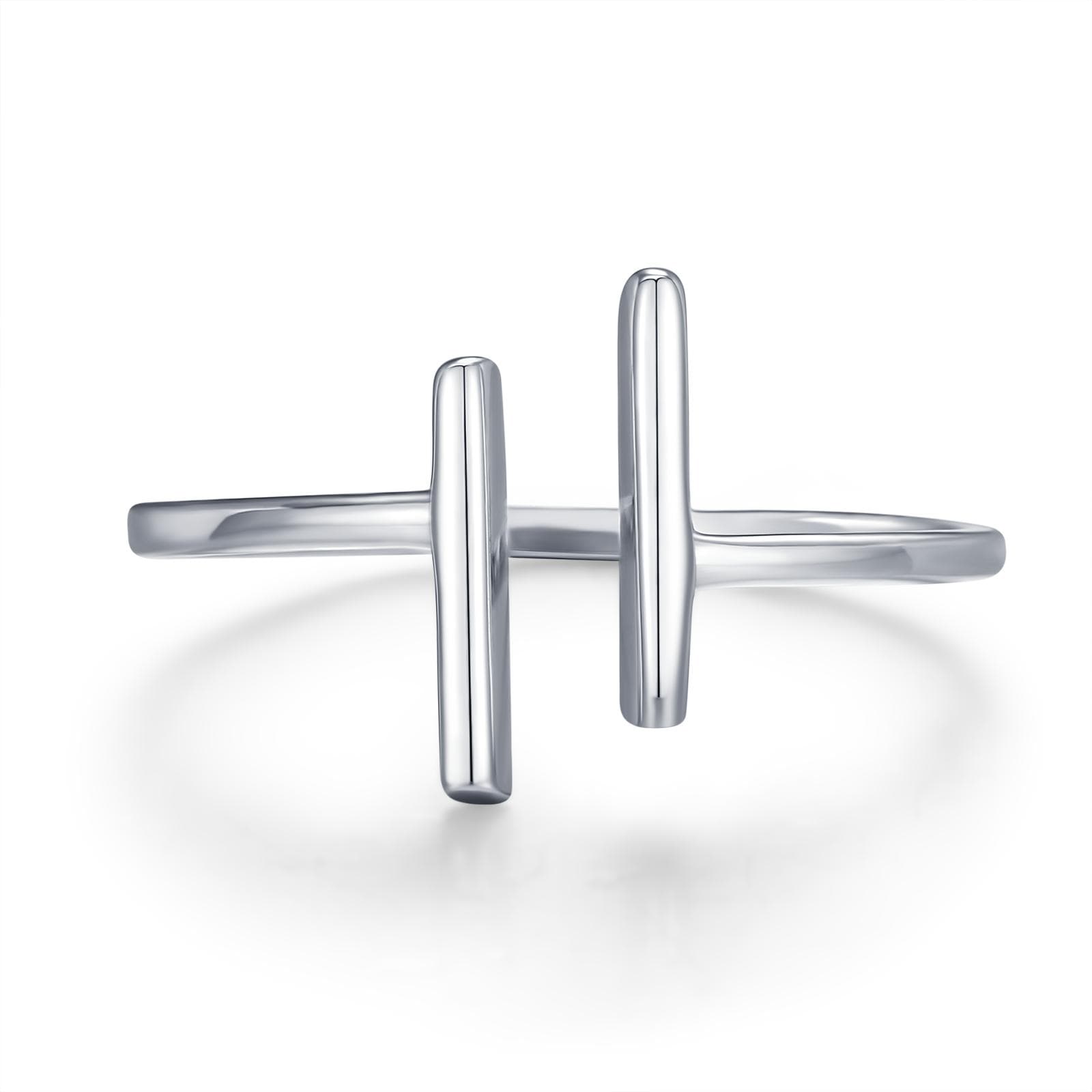 Minimalist Asymmetric Bar Open Ring