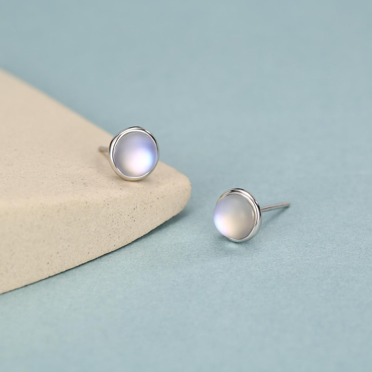 Blue Flash Lab Moonstone Crystal Stud Earrings in Sterling Silver, 4mm 5mm 6mm Simulated Moonstones, Minimalist Stud