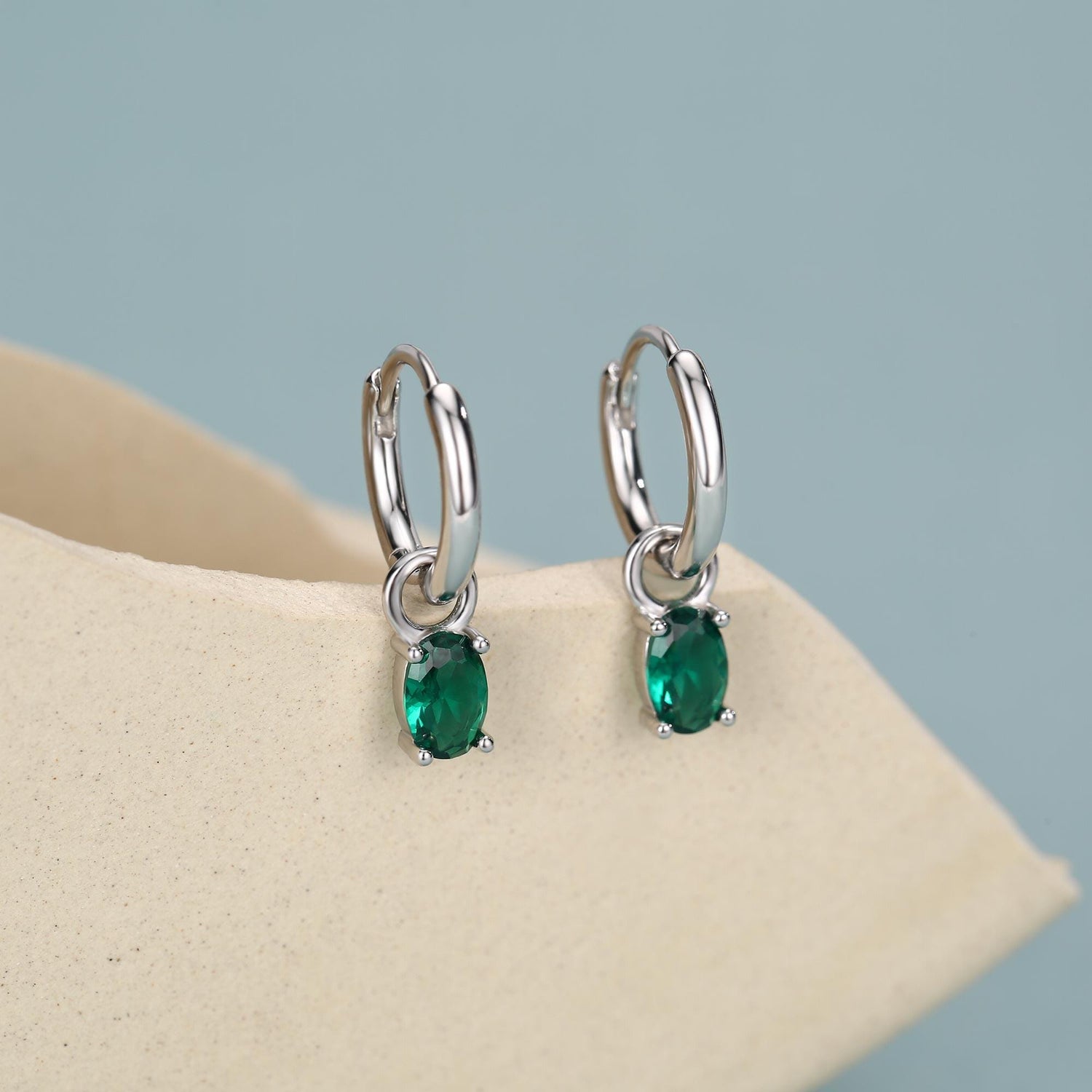 Oval Emerald Green CZ Huggie Hoop in Sterling Silver, Silver or Gold, Minimalist Simple Hoop Earrings, Detachable and Interchangeable
