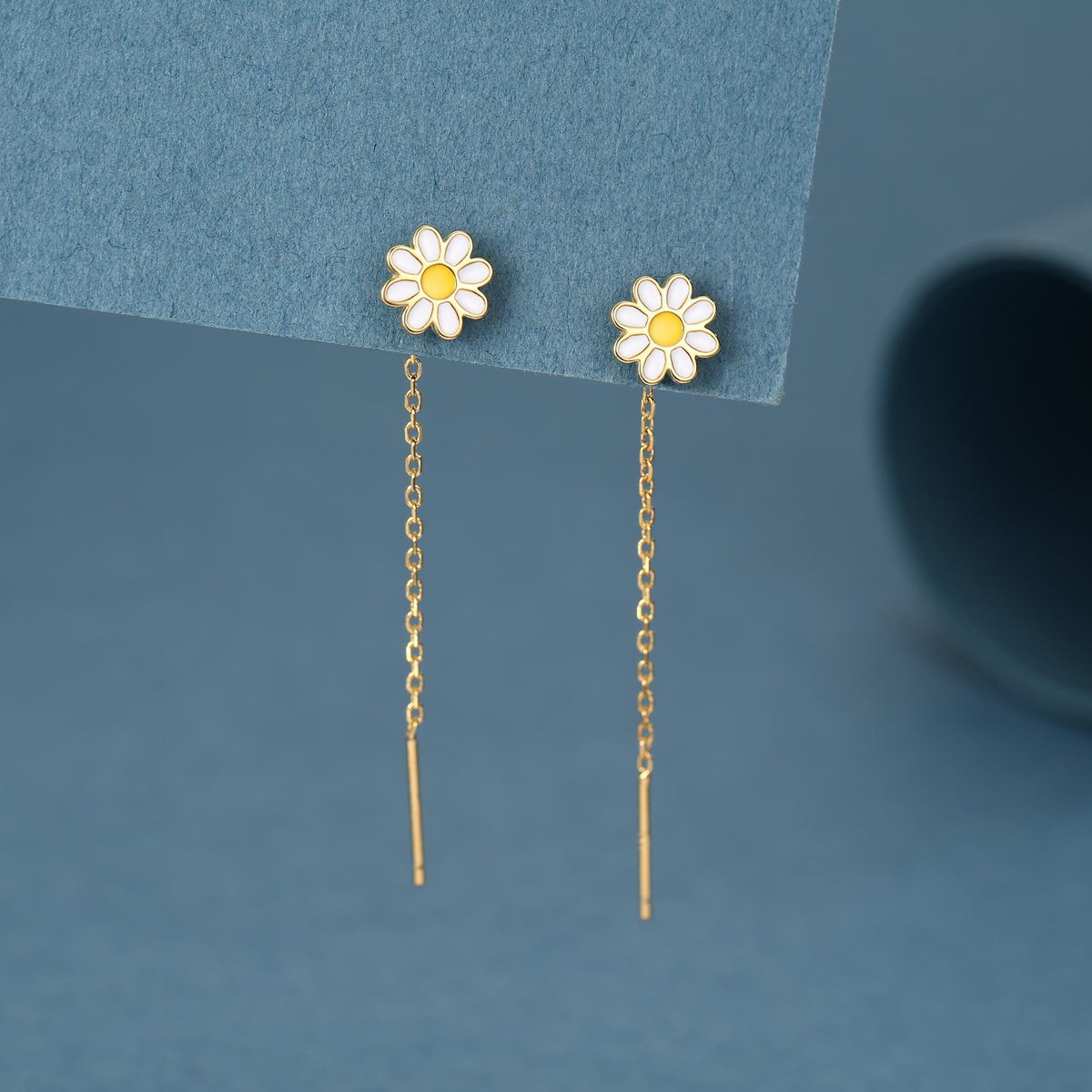 Enamel Daisy Chain Threader Earrings in Sterling Silver, Daisy Flower with a Pull Through Dangle Chain Earrings, Flower Chain Earrings