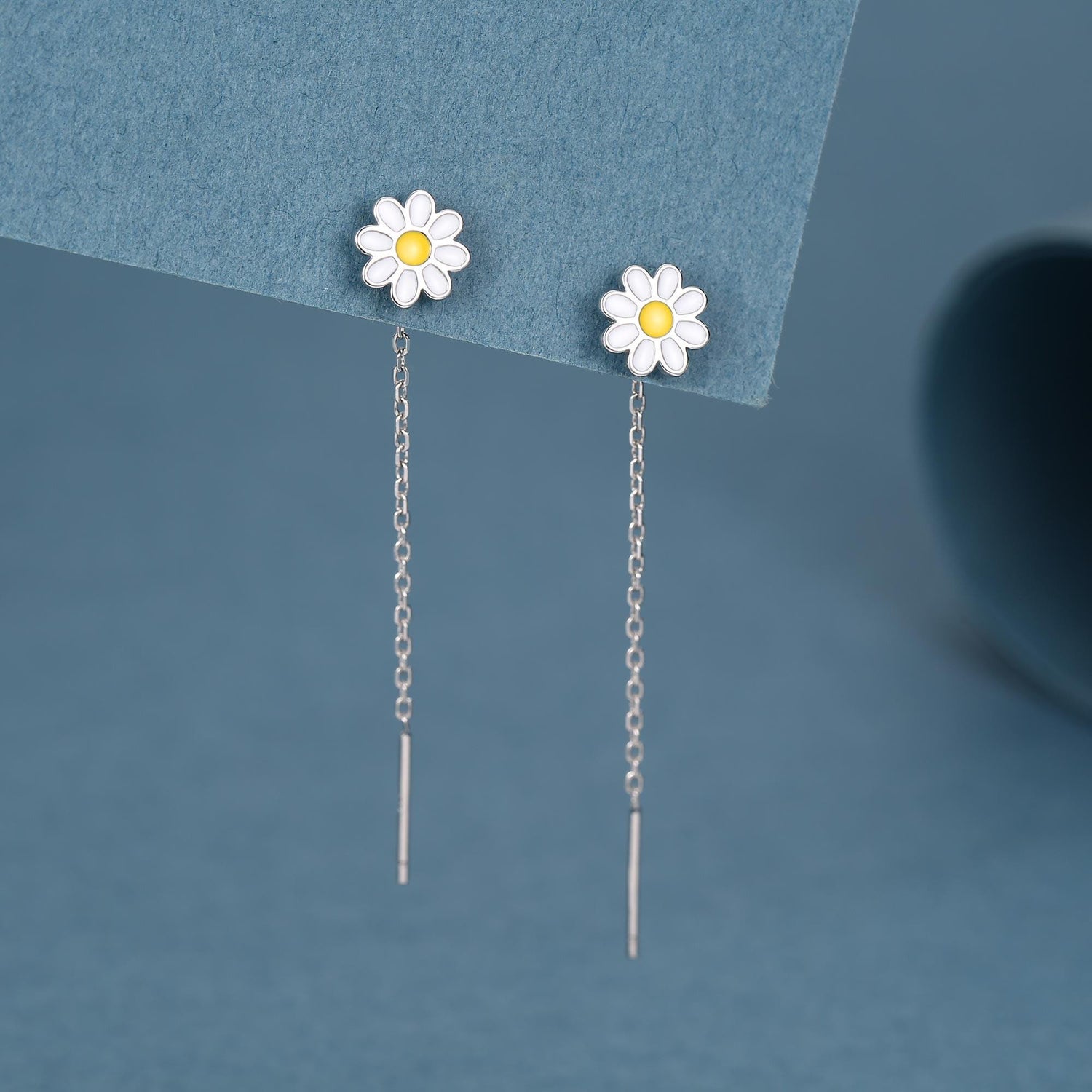 Enamel Daisy Chain Threader Earrings in Sterling Silver, Daisy Flower with a Pull Through Dangle Chain Earrings, Flower Chain Earrings
