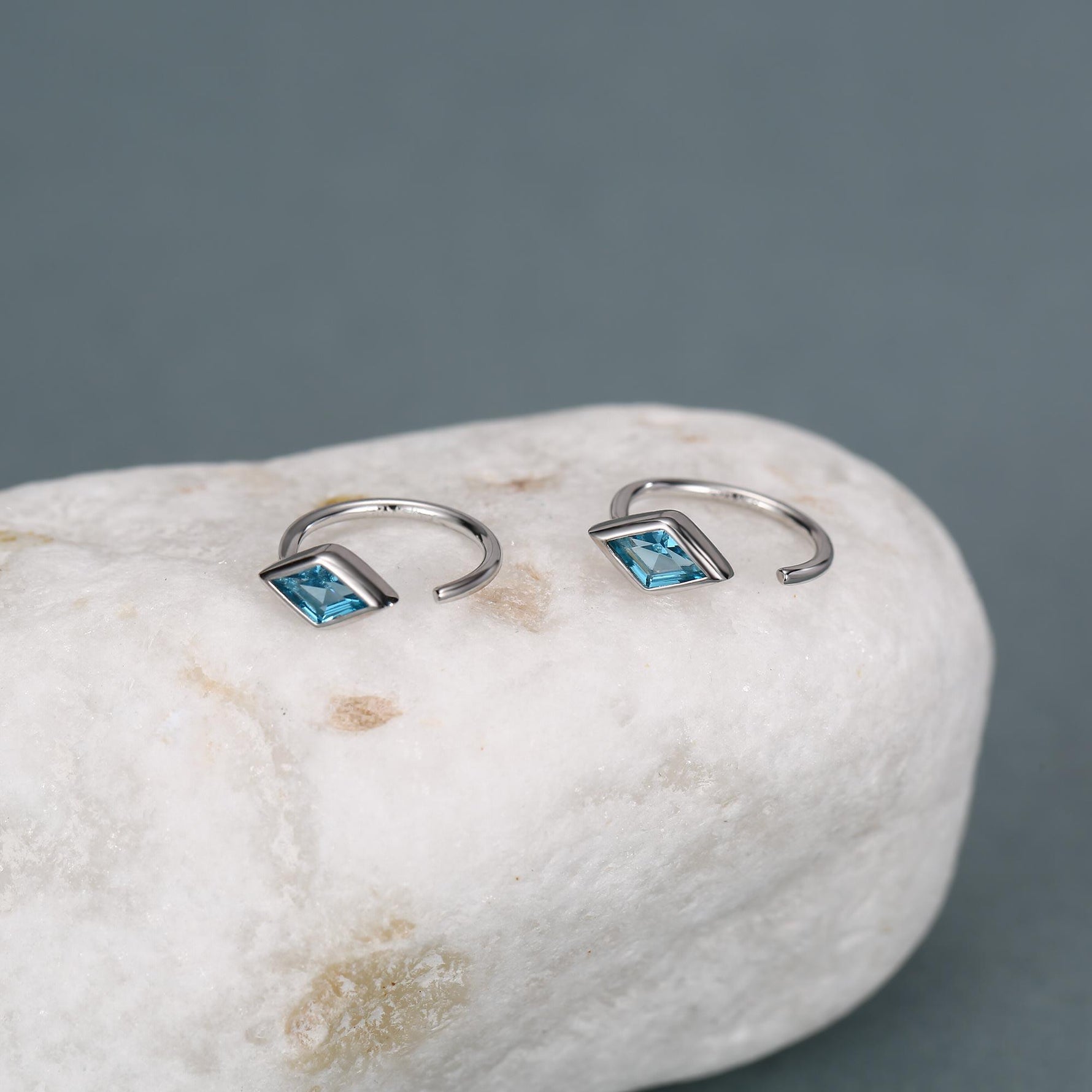 Sterling Silver Blue Crystal Diamond Open Hoop Earrings