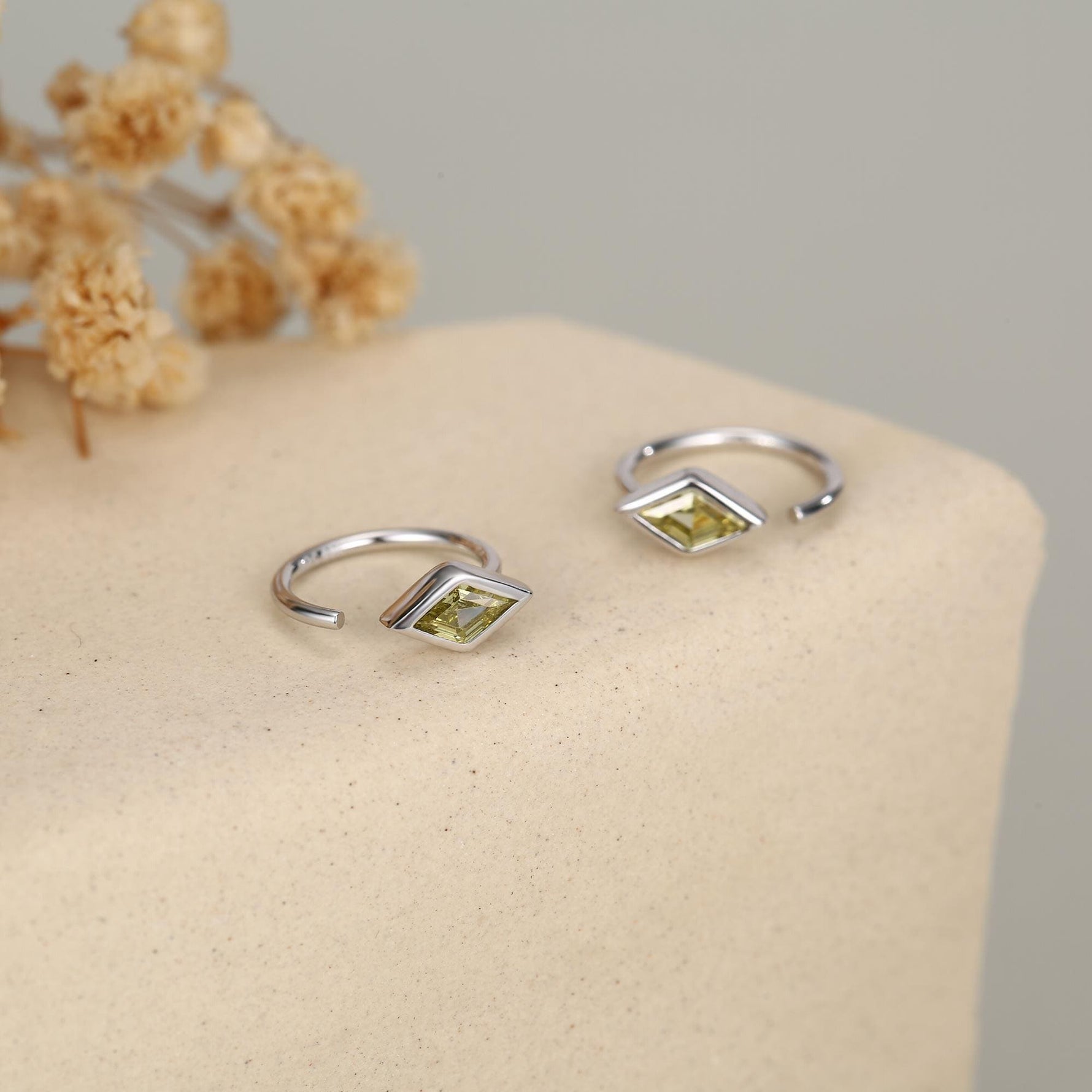 Sterling Silver Citrine Yellow CZ Crystal Rhoumbus Open Hoop Earrings