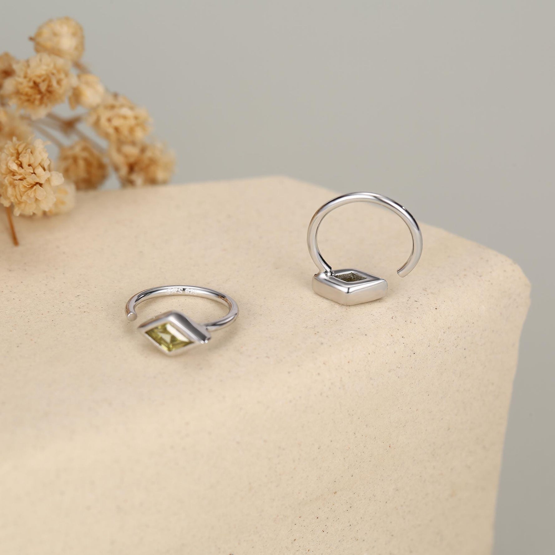 Sterling Silver Citrine Yellow CZ Crystal Rhoumbus Open Hoop Earrings