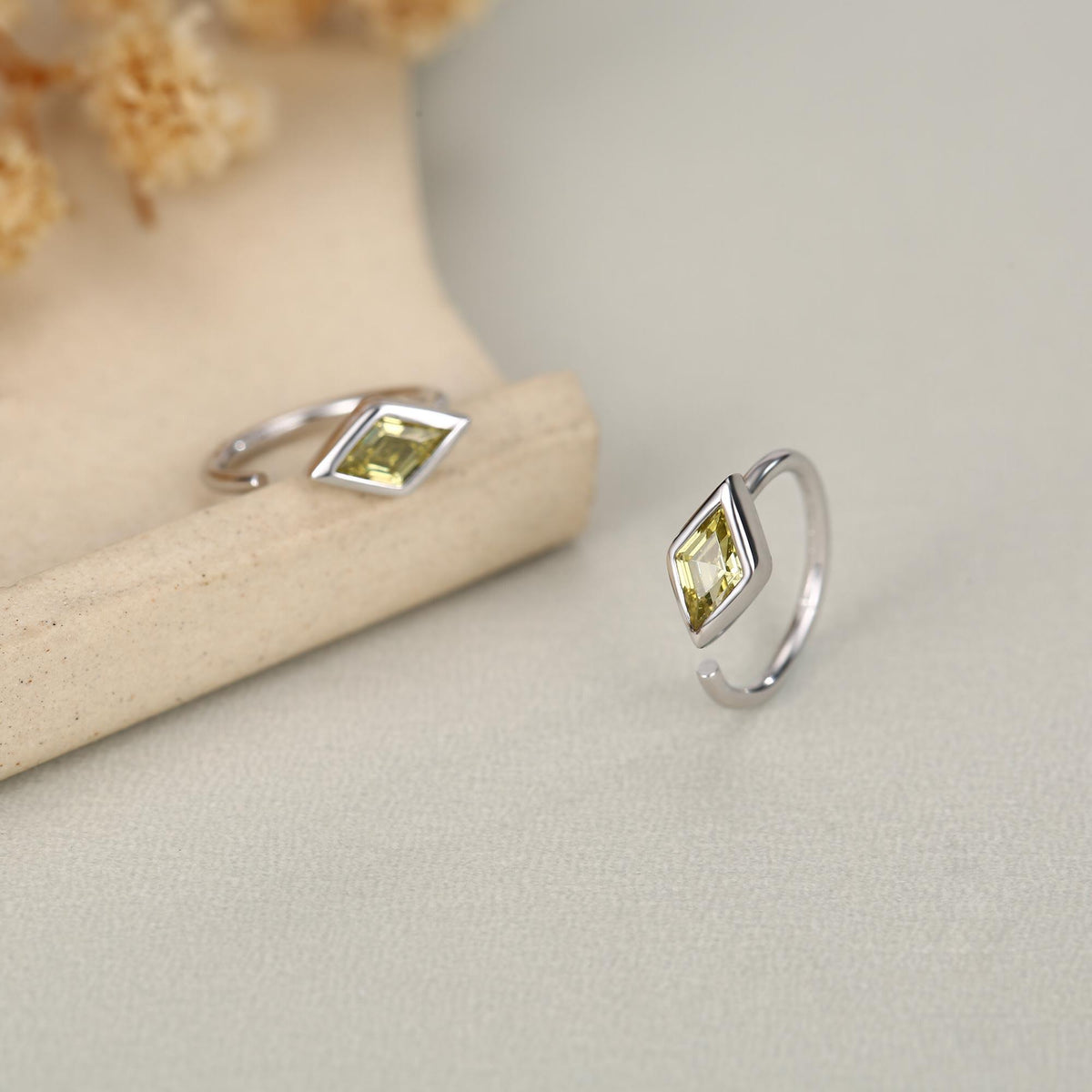 Sterling Silver Citrine Yellow CZ Crystal Rhoumbus Open Hoop Earrings