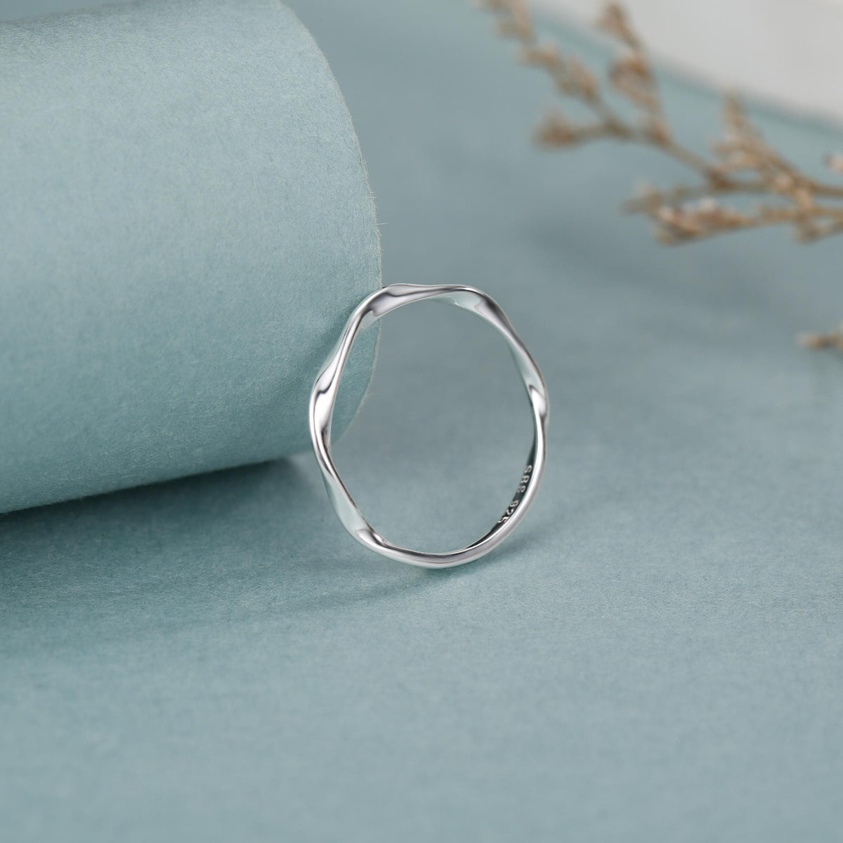 Sterling Silver Mobius Twist Ring