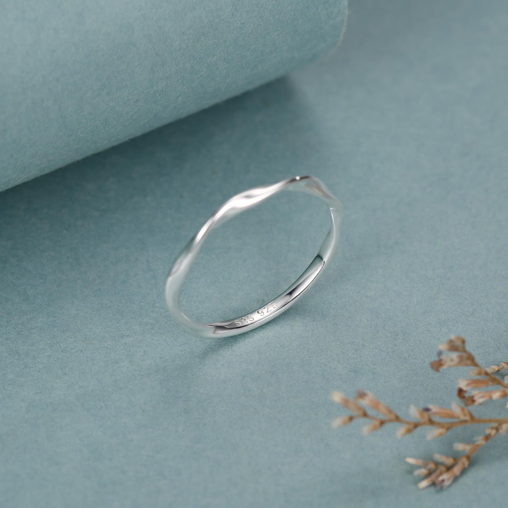 Sterling Silver Mobius Twist Ring