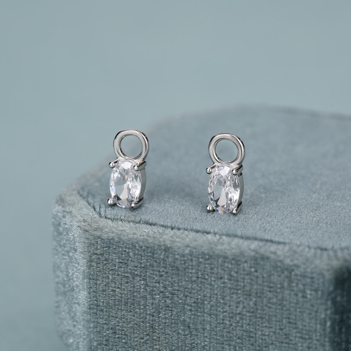 Oval CZ Huggie Hoop in Sterling Silver, Silver or Gold, Minimalist Simple Hoop Earrings, Detachable and Interchangeable