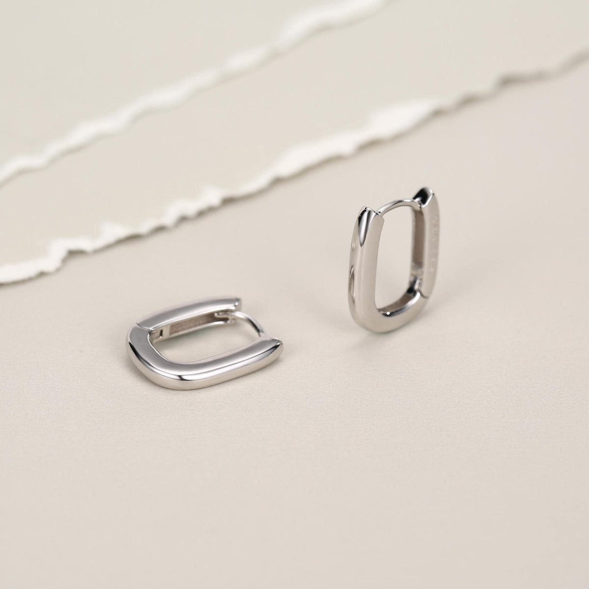 Pair of Small Rectangular Hoop Earrings in Sterling Silver, Oval Hoop Earrings, Chunky Hoop Earrings, Silver or Gold, Square Hoop Earrings