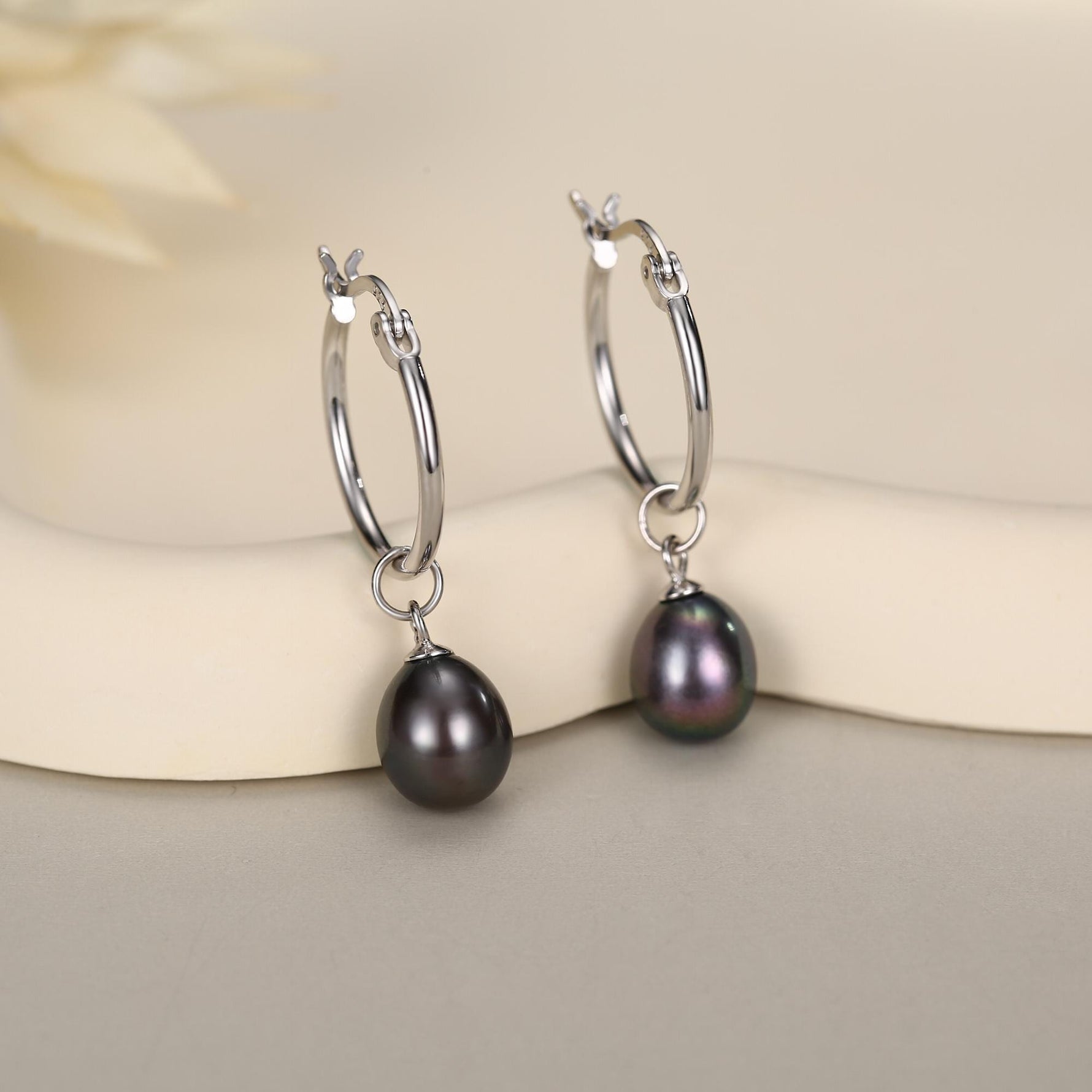 Natural Black Freshwater Pearl Hoop Earrings in Sterling Silver